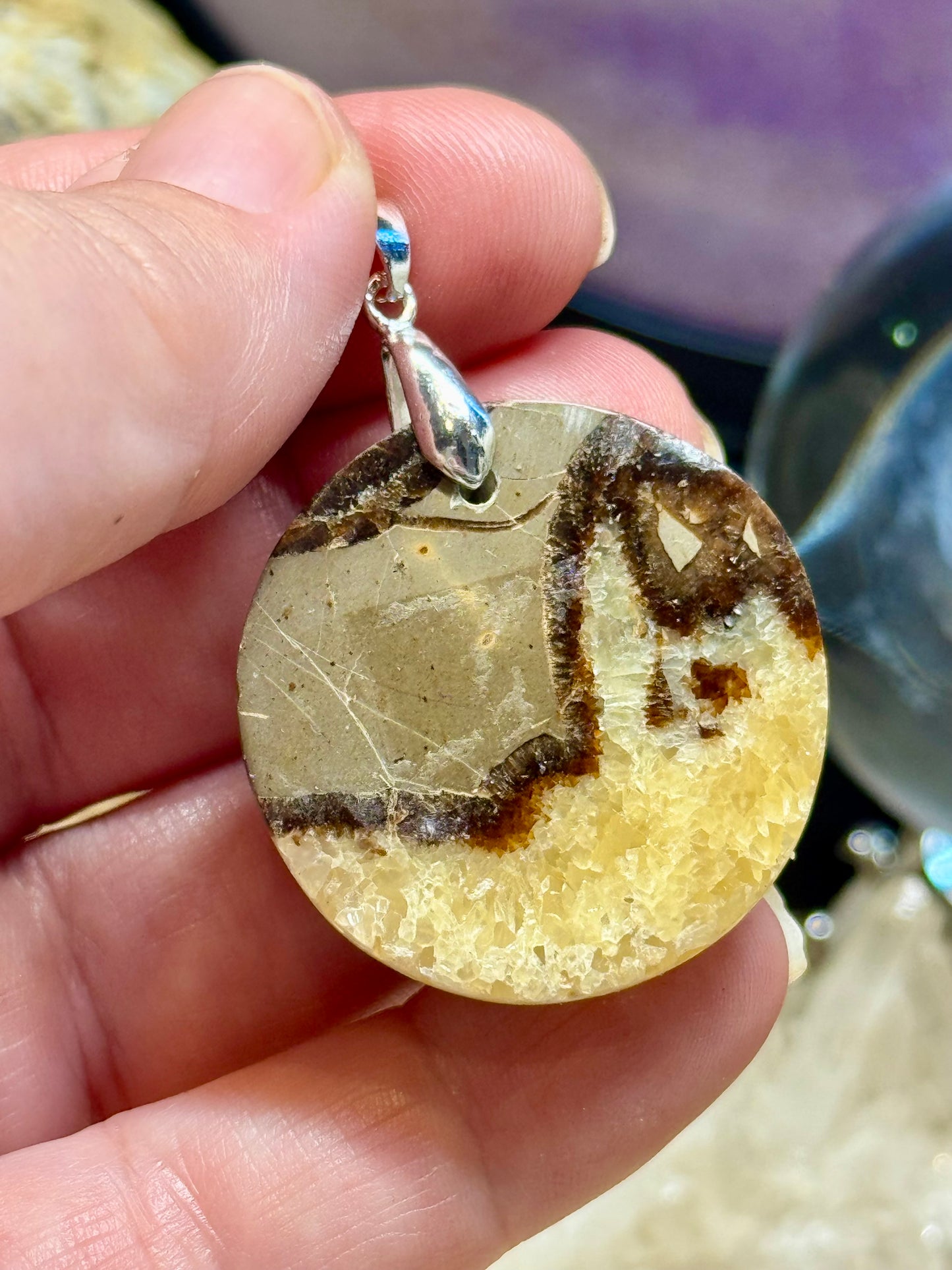 Pendentif de septaria de Madagascar