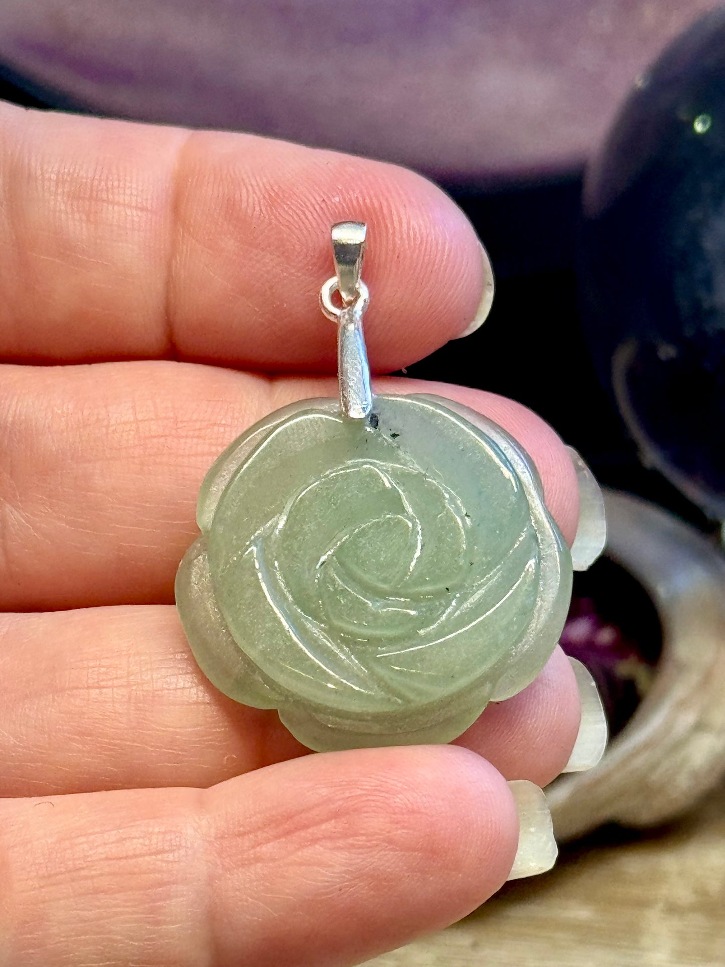 Pendentif de rose Aventurine verte