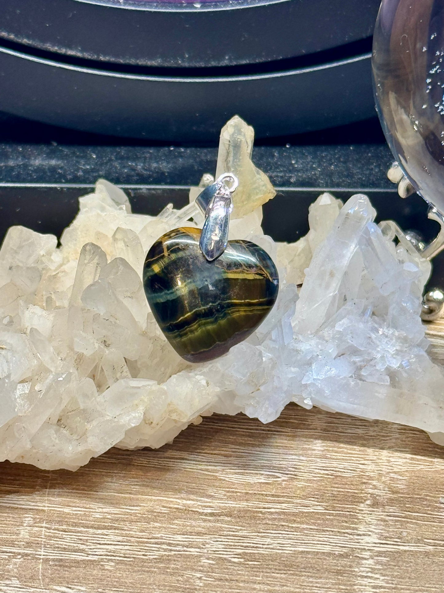 Pendentif Cœur Oeil de Tigre/Taureau 1