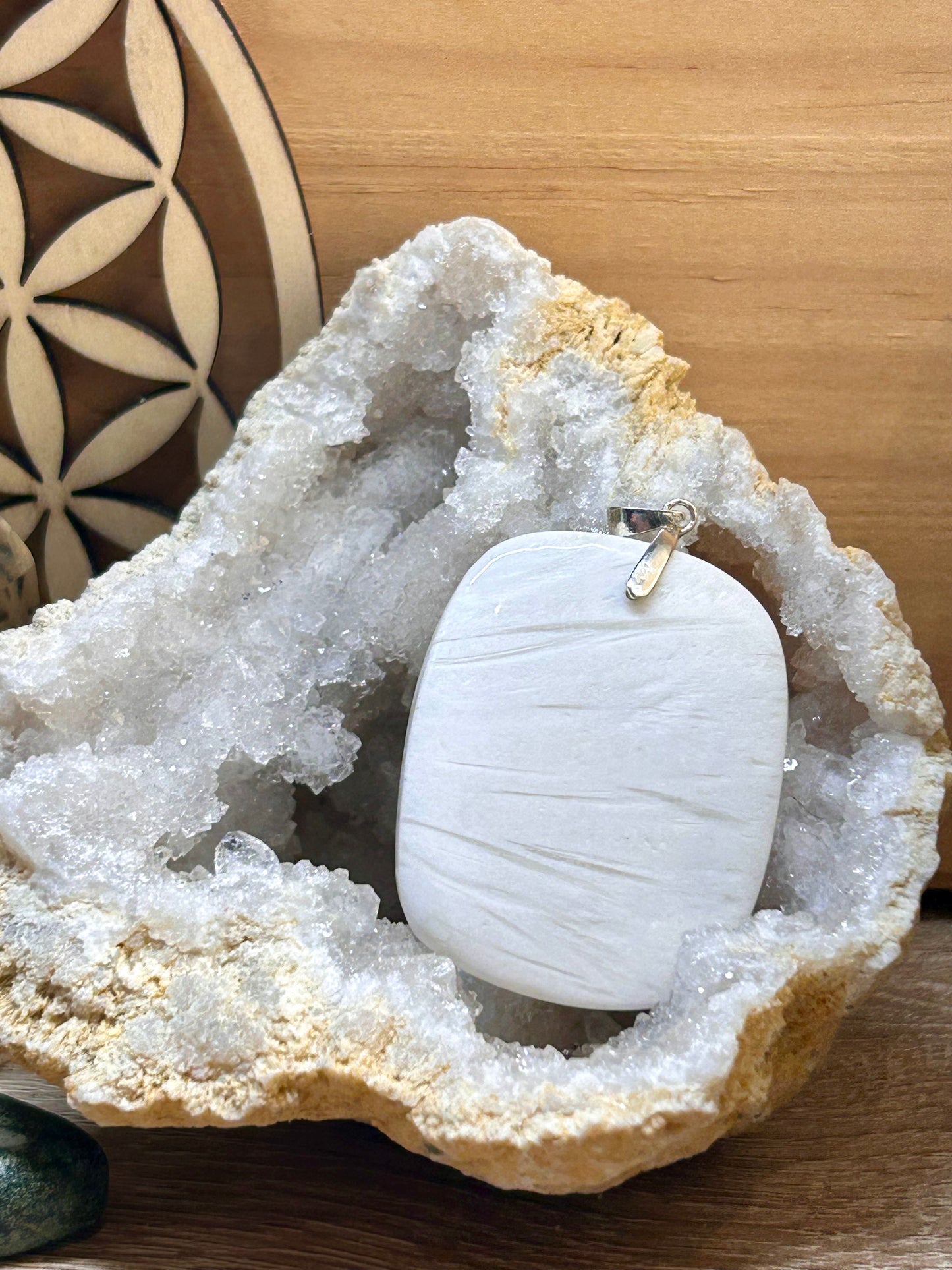 Pendentif de scolécite