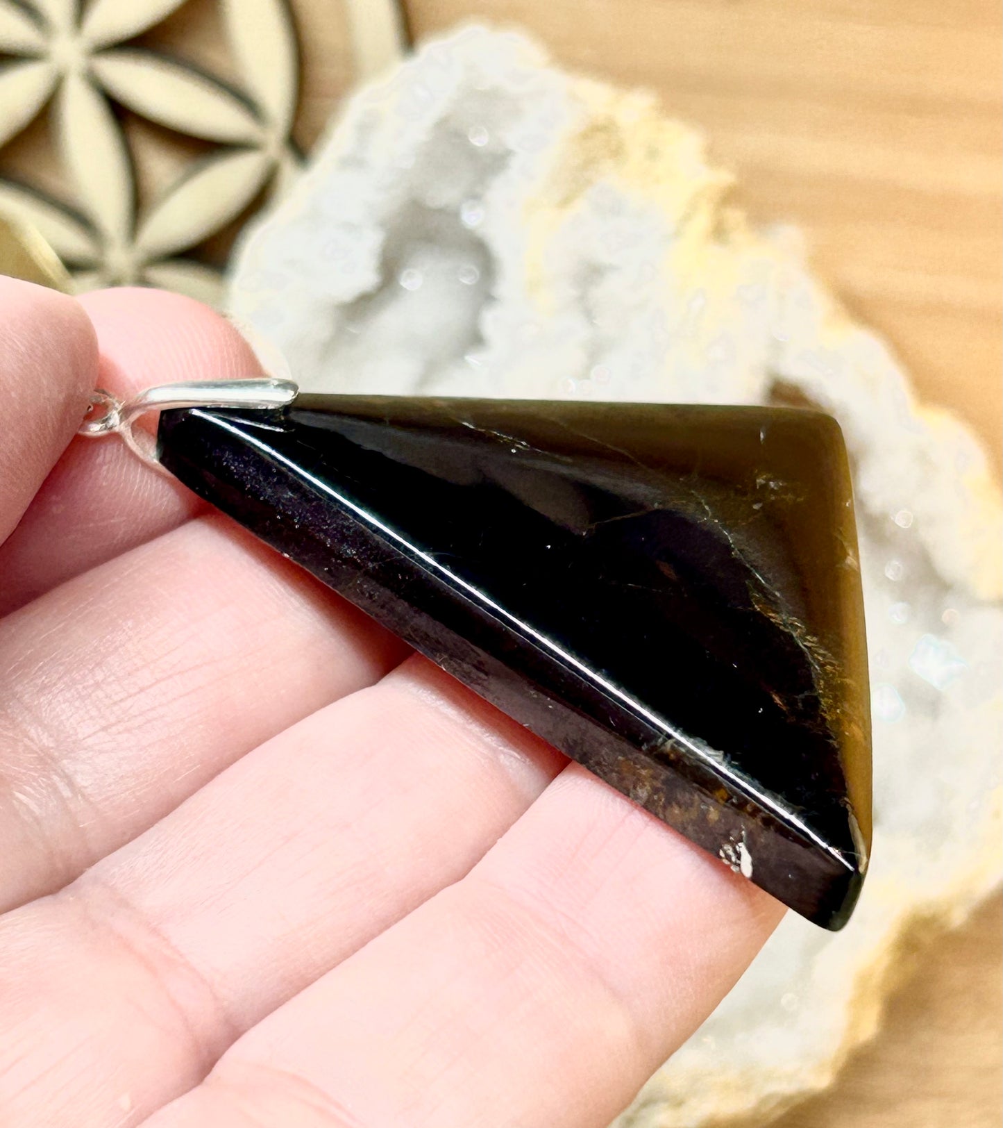 Pendentif de purpurite