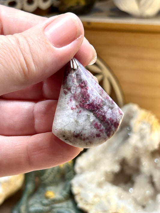Pendentif de tourmaline rose