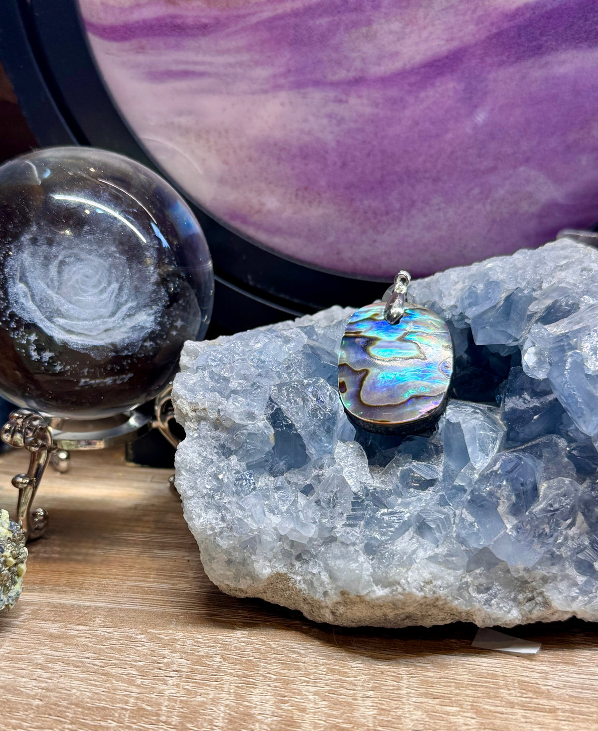 Pendentif d’abalone avec bélière en argent plaqué