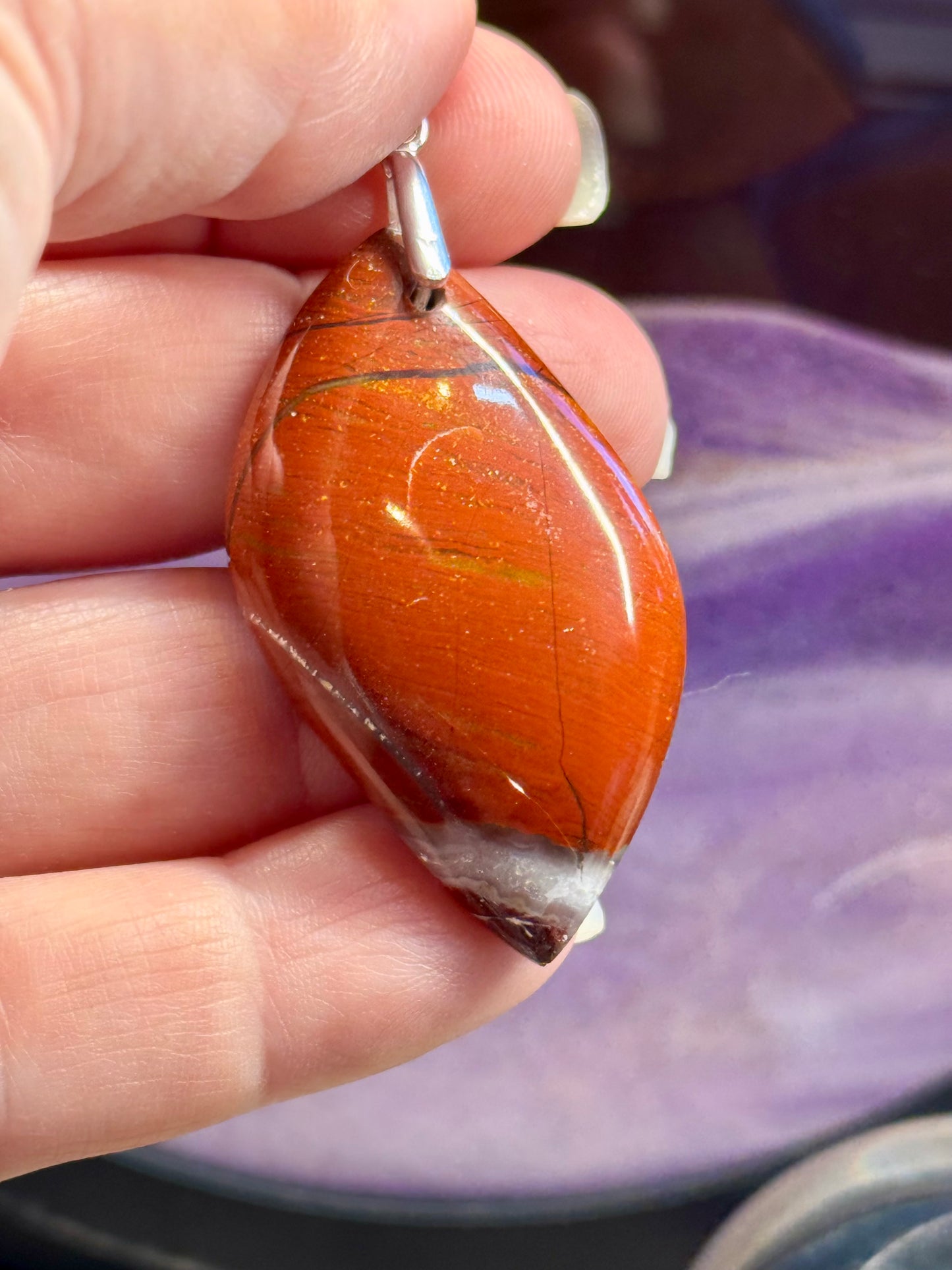 Pendentif de jaspe rouge