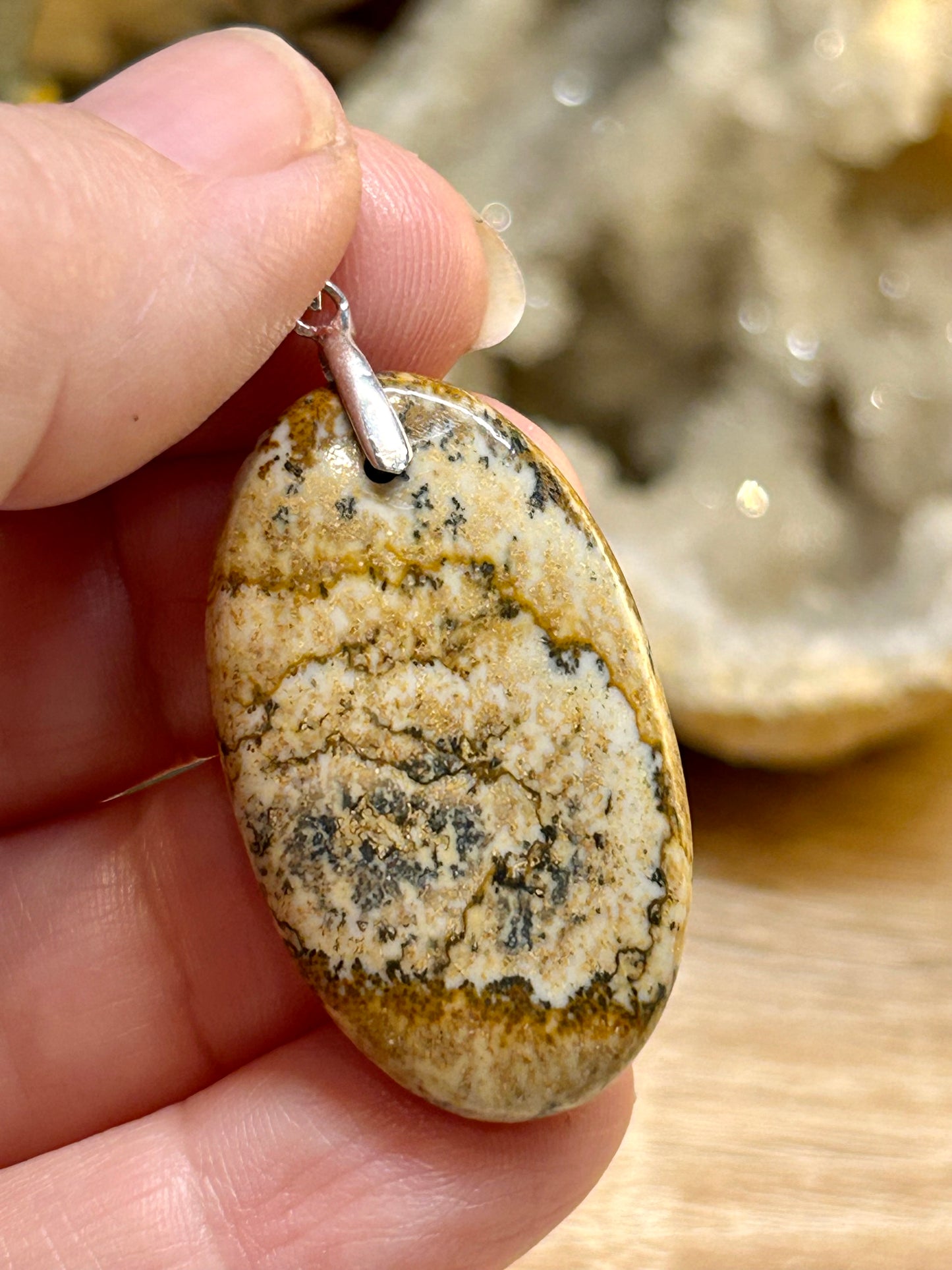 Pendentif de jaspe paysage