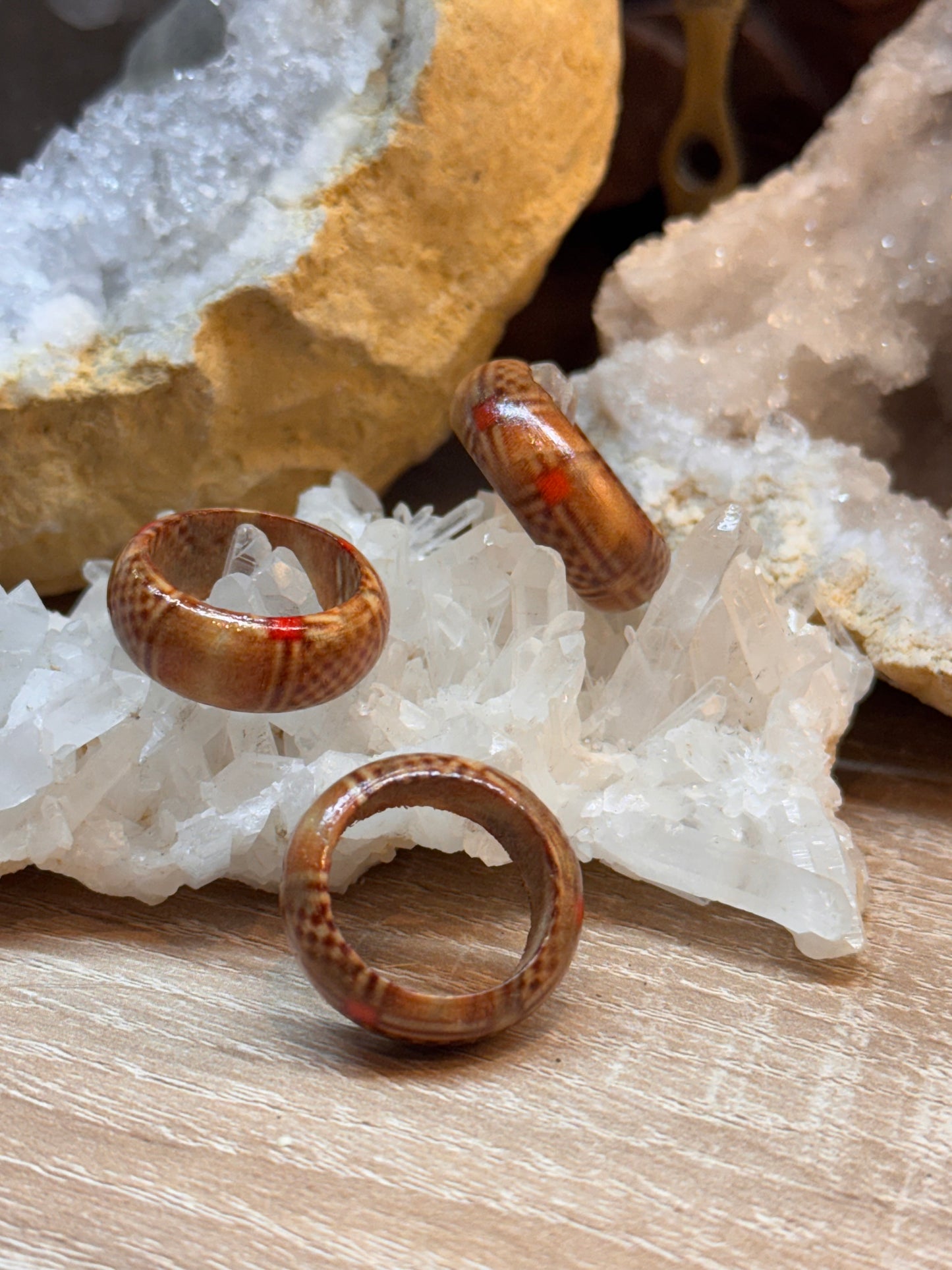 Bague fantaisie en bois