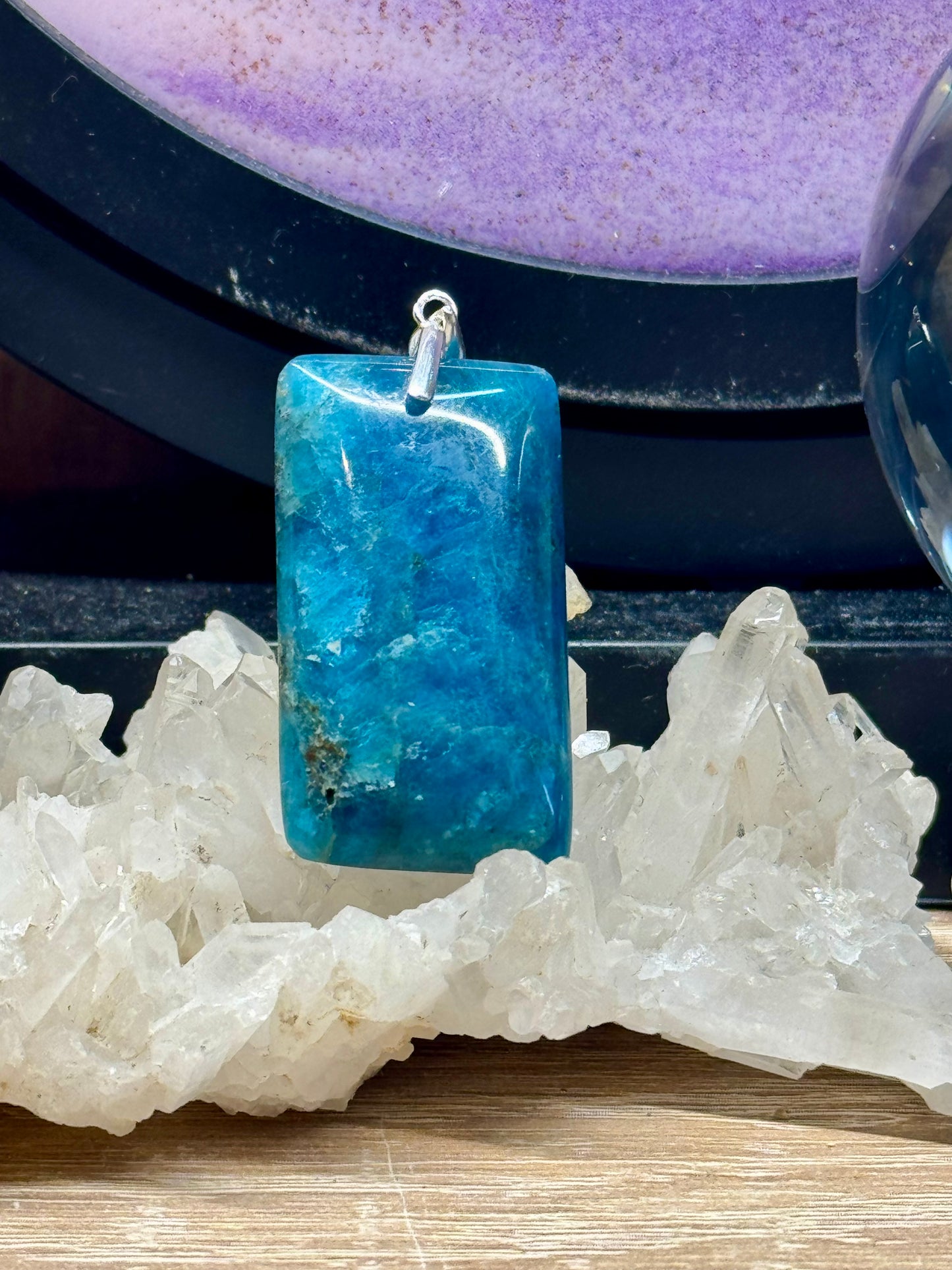 Pendentif d’Apatite Bleue