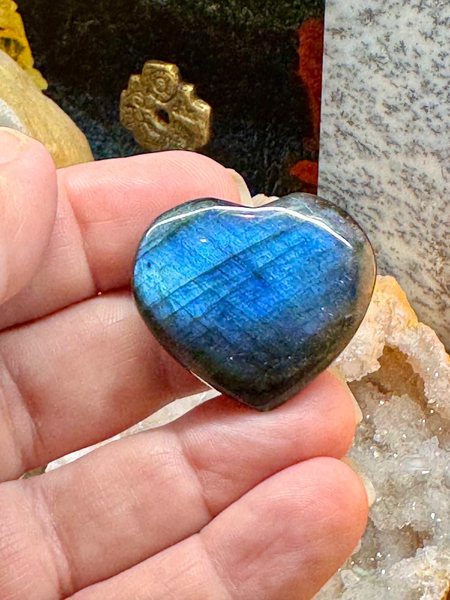 Cœur en labradorite