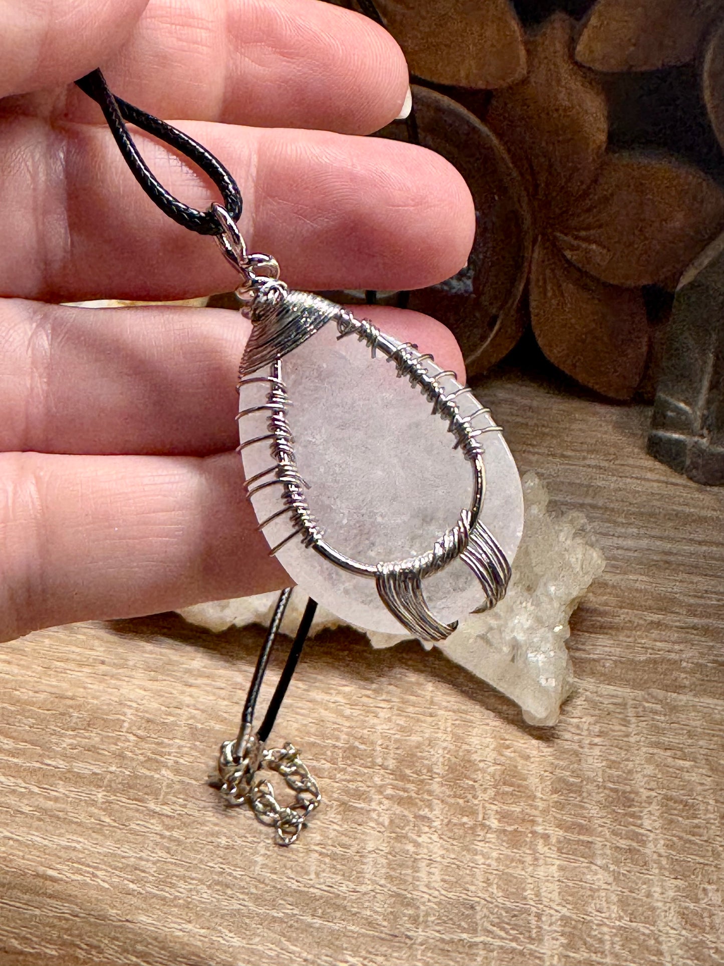 Pendentif en cristal de roche - montage acier