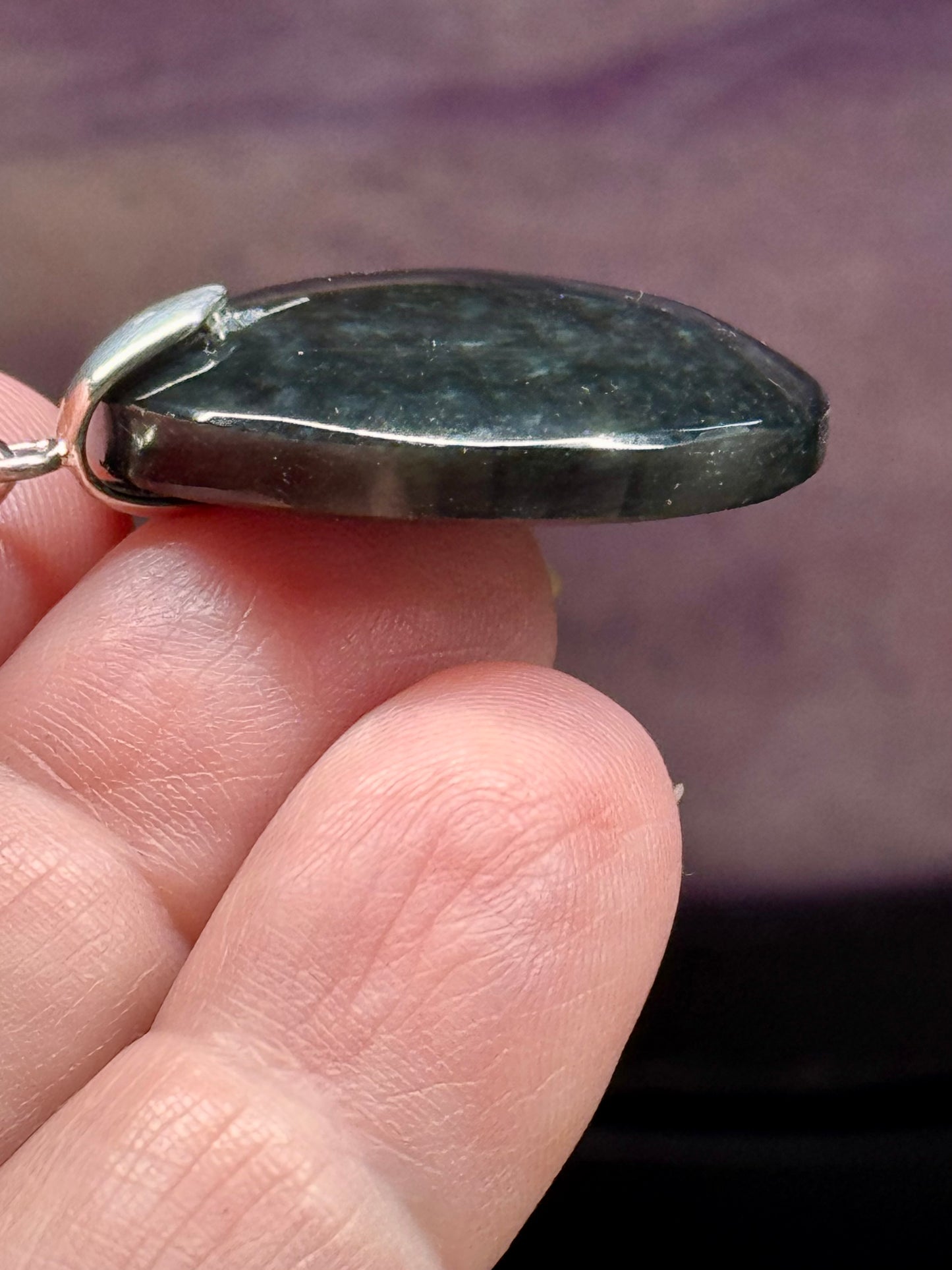 Pendentif en obsidienne mentogochol