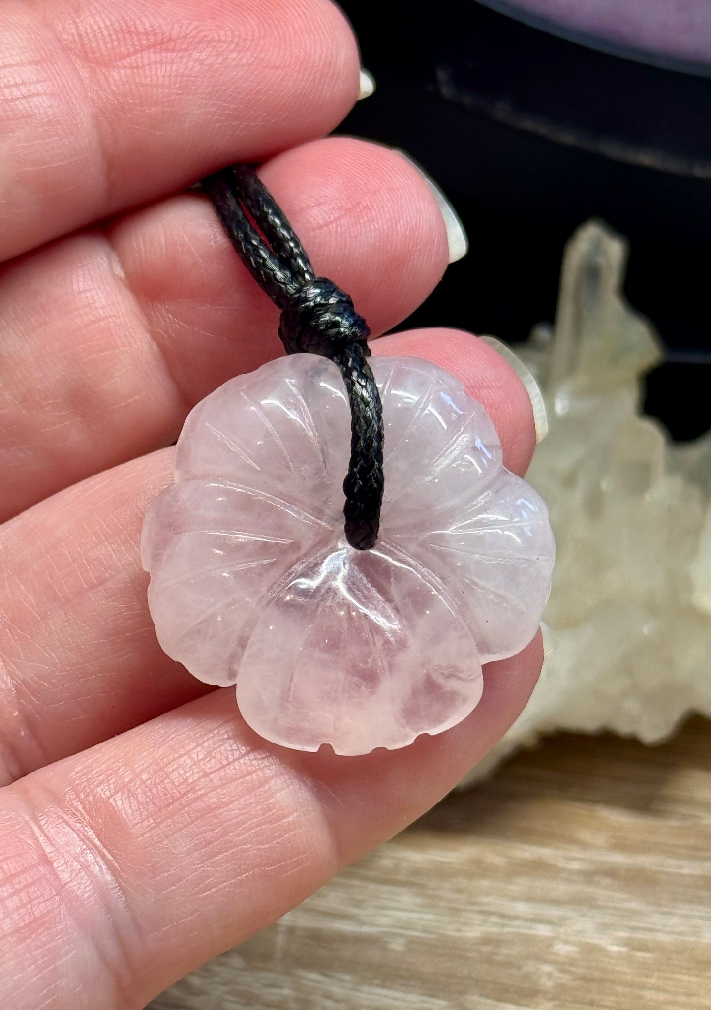 Pendentif Fleur de Quartz Rose