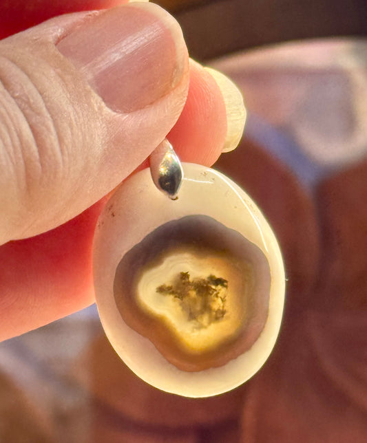Pendentif d’agate avec Dendrites