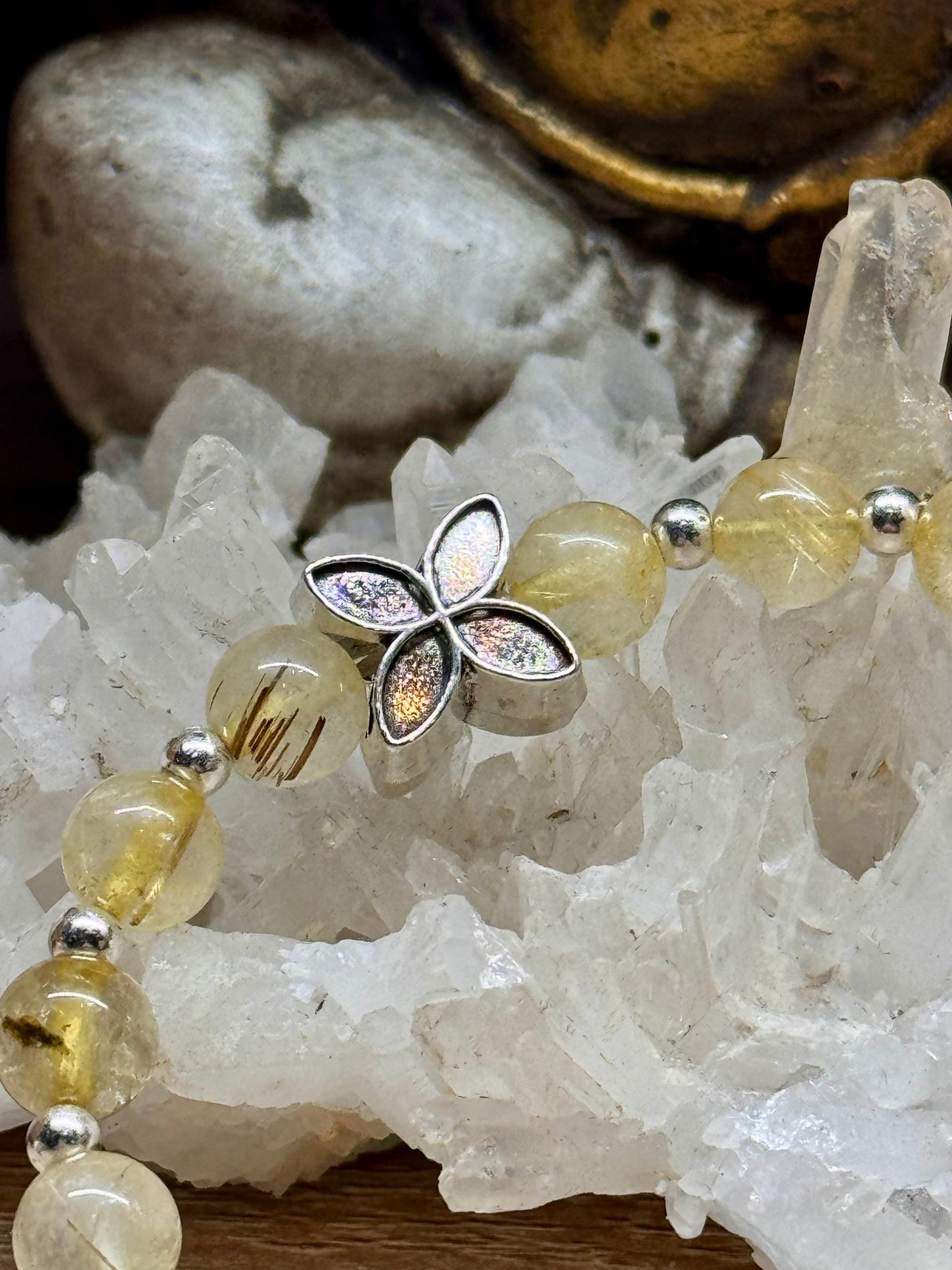 Bracelet "Force et Booster d’Énergie"