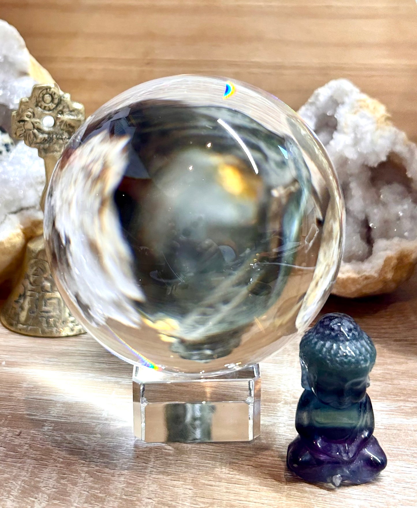 Boule de cristal divinatoire + support