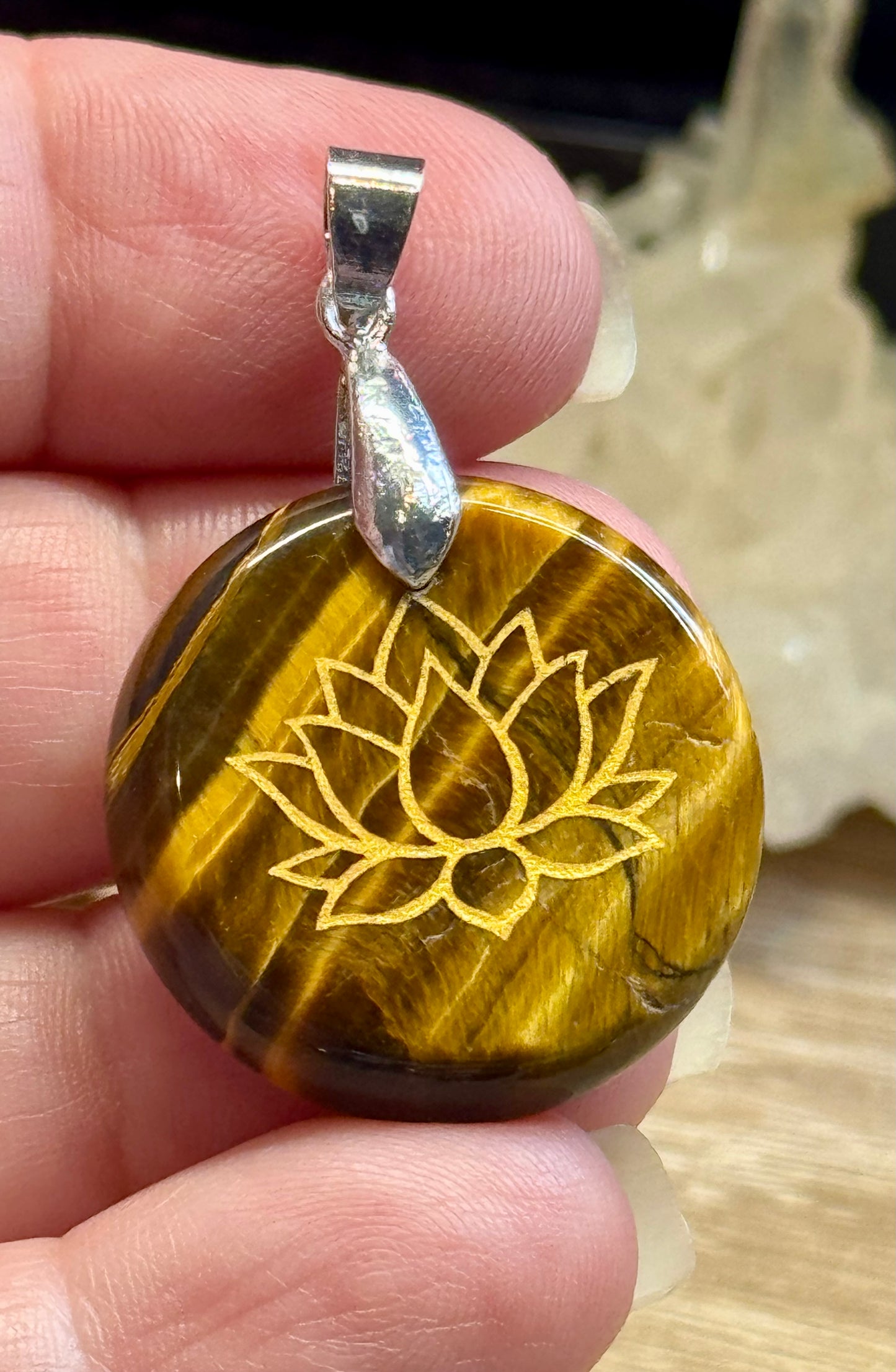 Pendentif Oeil de Tigre - Fleur de lotus