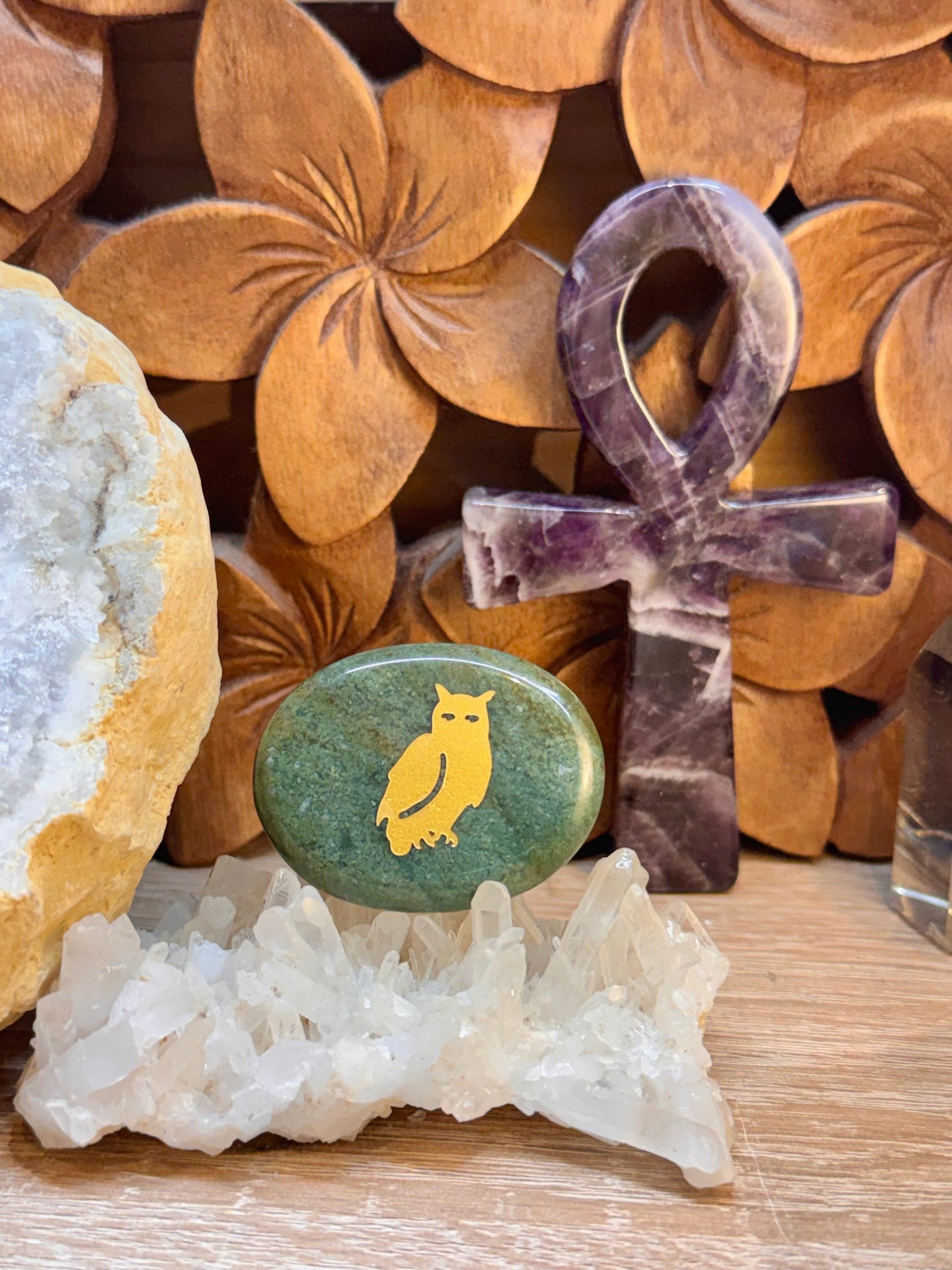 Galets gravés avec animaux