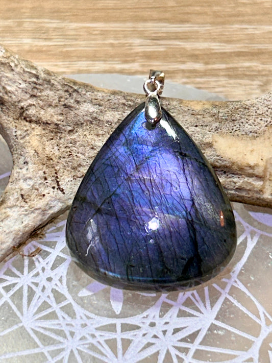Pendentif de labradorite