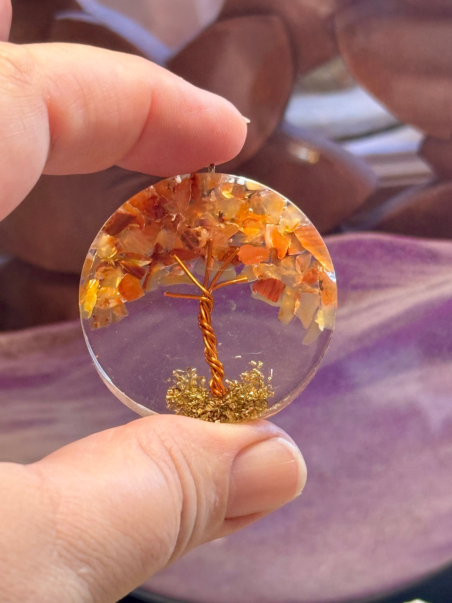 Pendentif d’Orgonite avec Cornaline