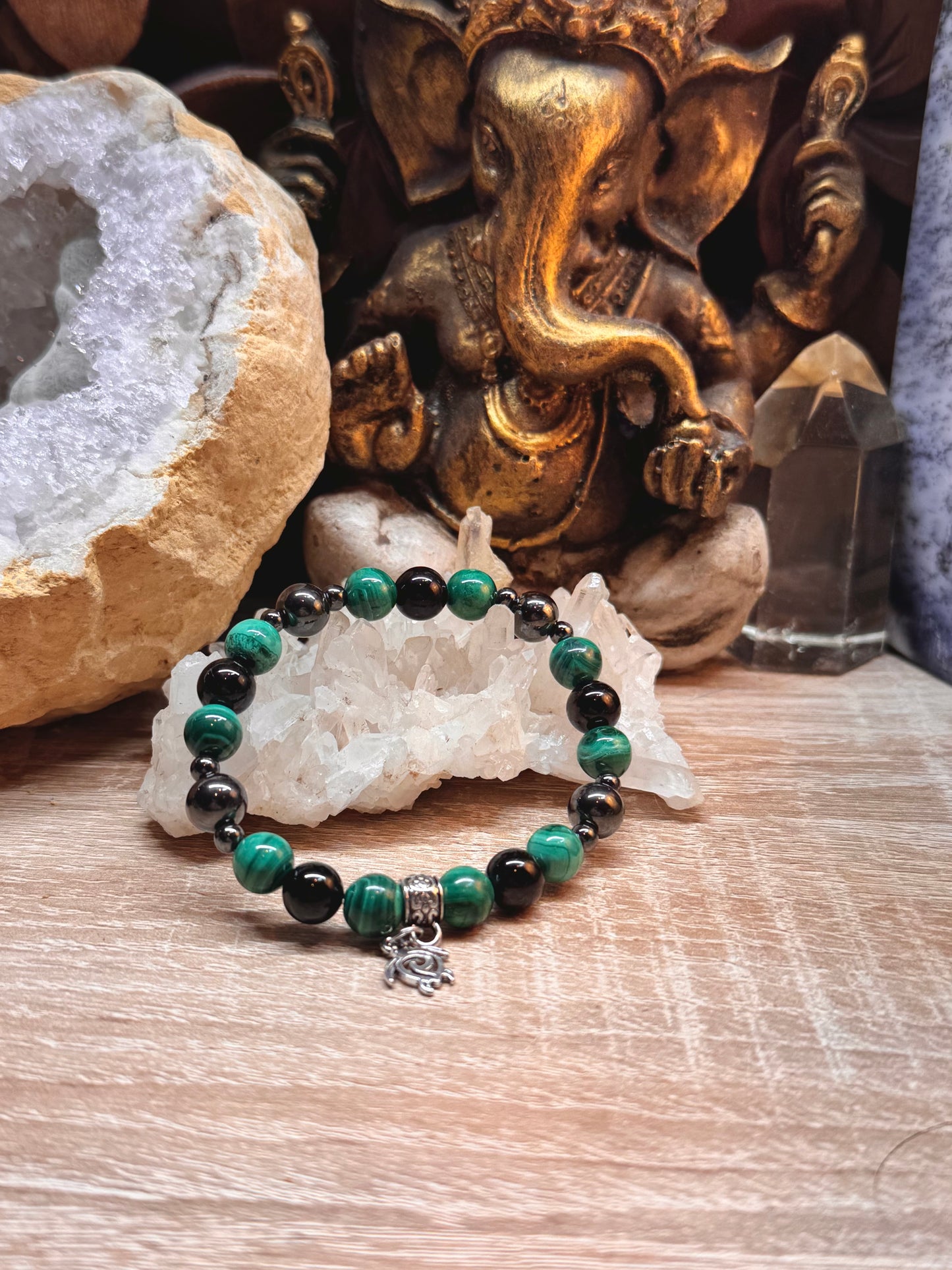 Bracelets "Lutte contre les douleurs"