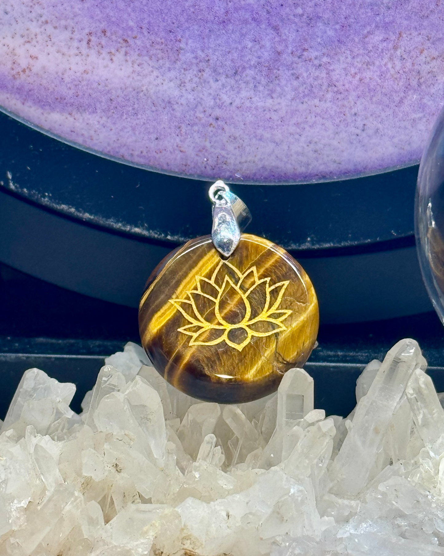 Pendentif Oeil de Tigre - Fleur de lotus