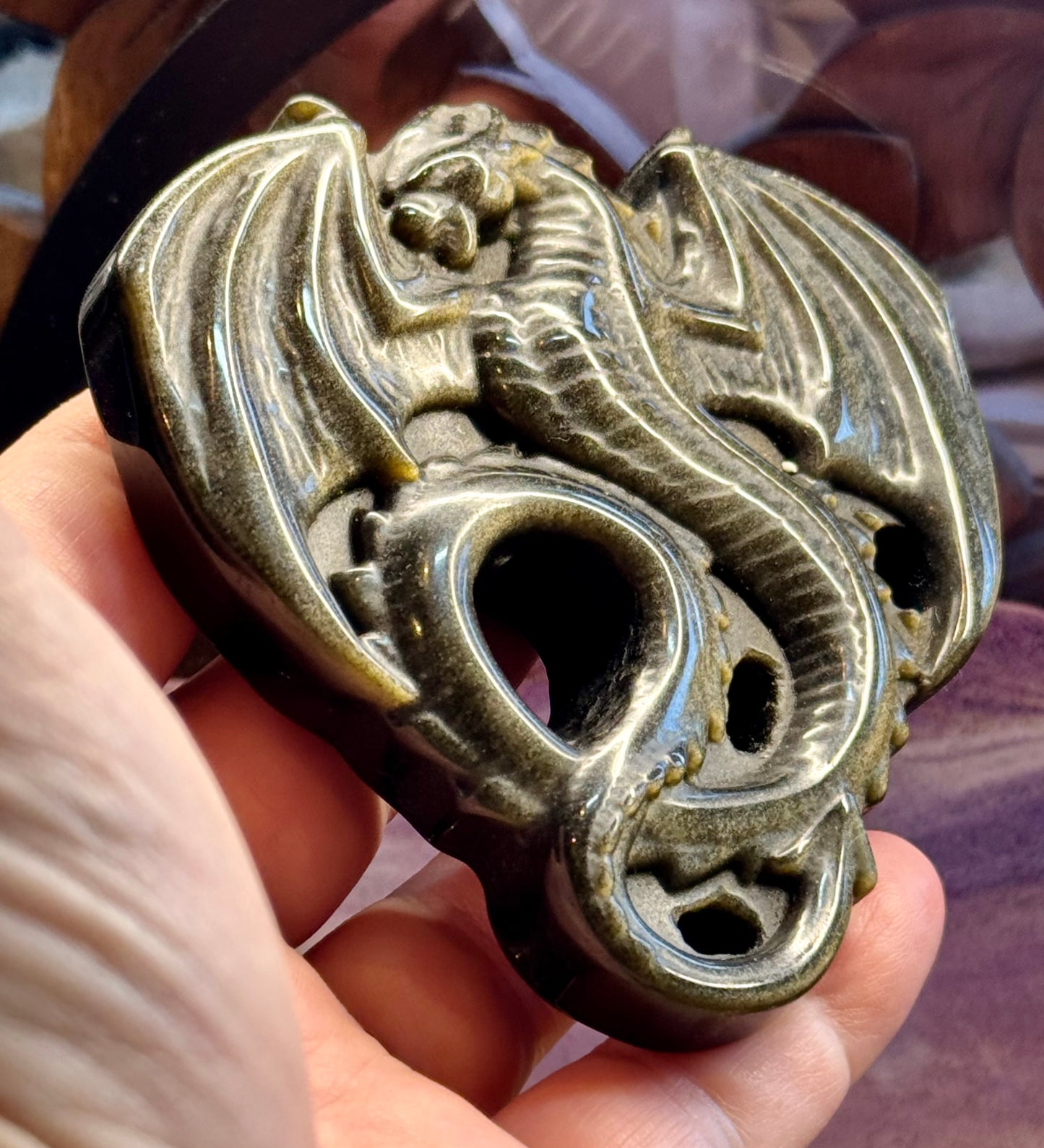 Figurine de Dragon en Obsidienne dorée