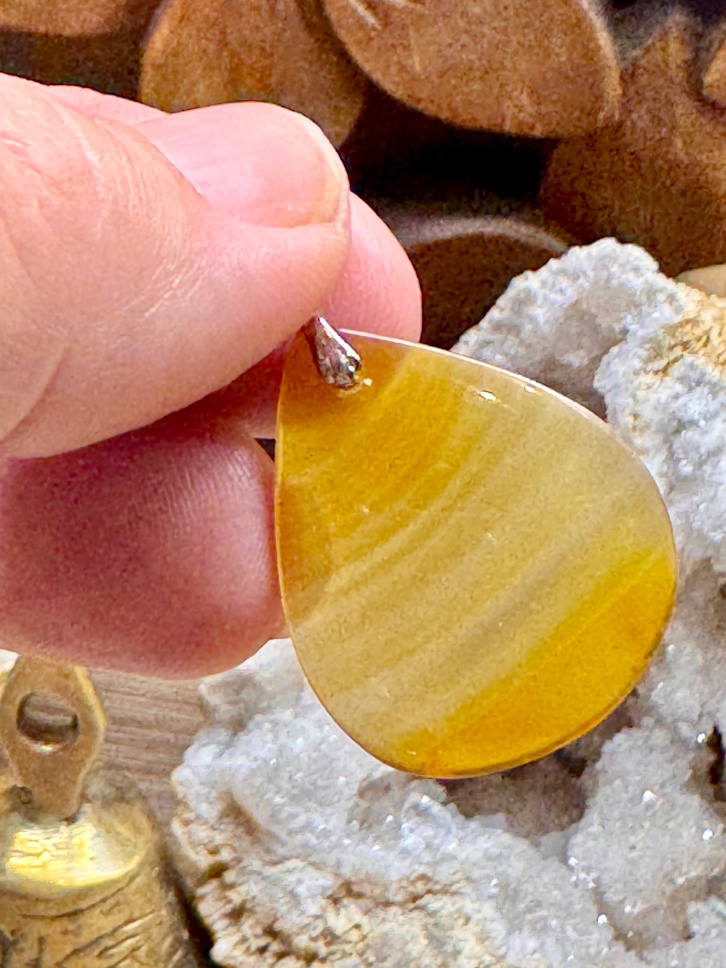 Pendentif en agate Arc-en-ciel