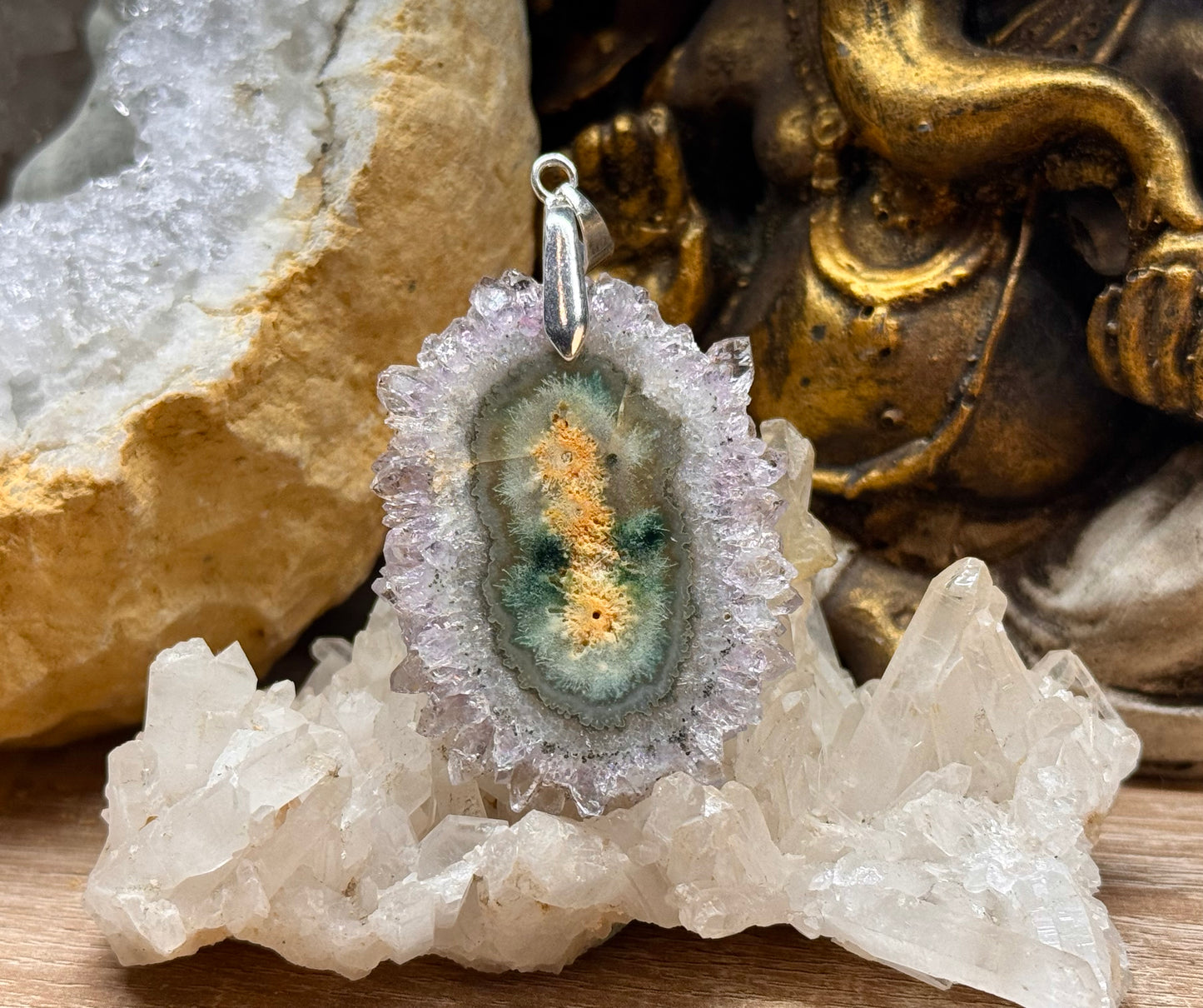 Pendentif tranche d’améthyste