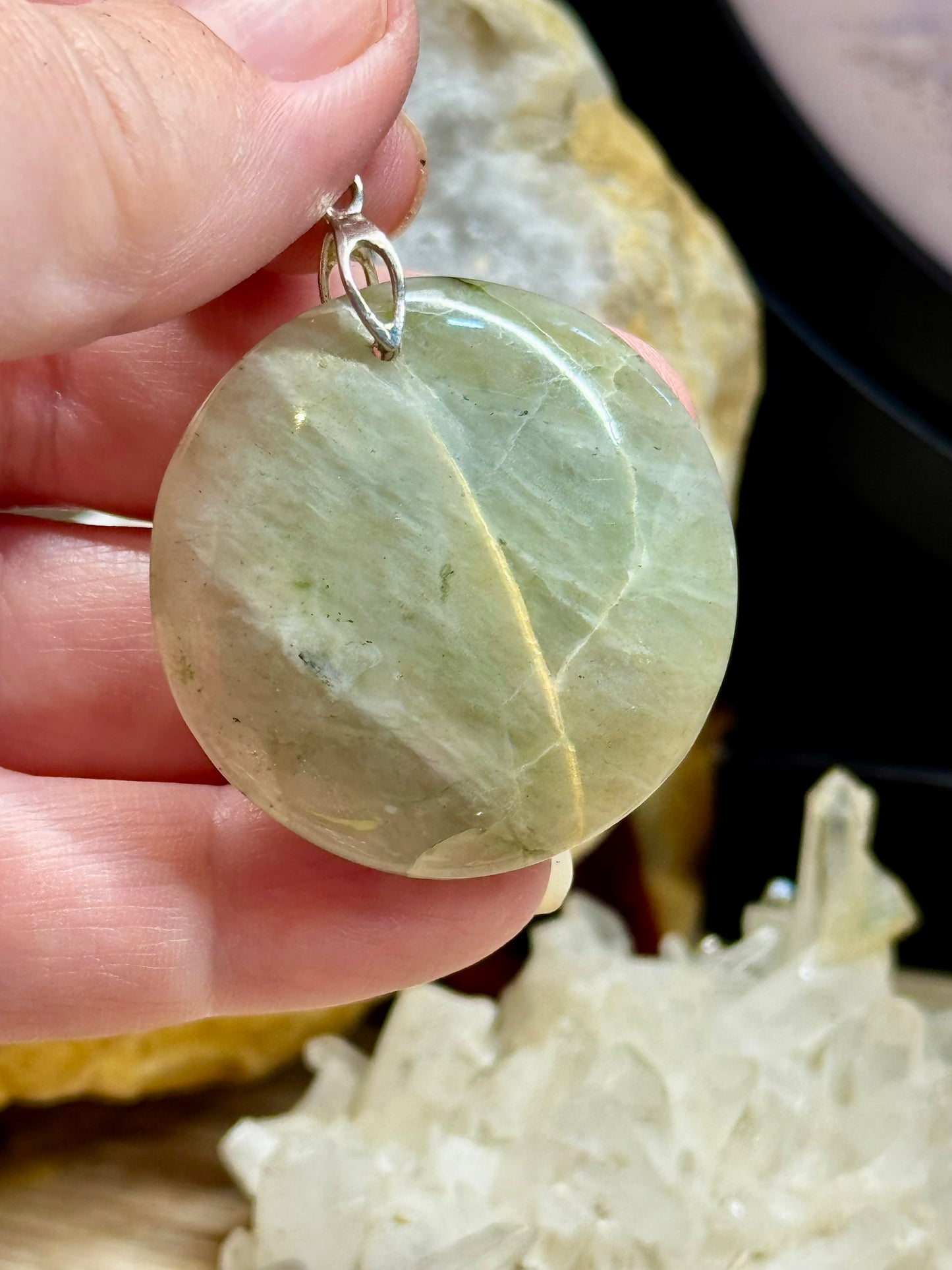Pendentif de Garniérite