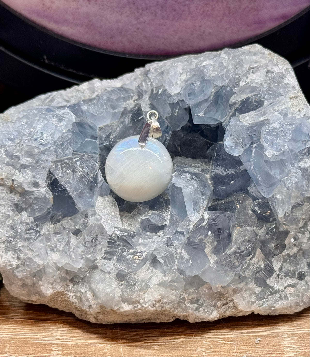 Pendentif de Péristérite rond