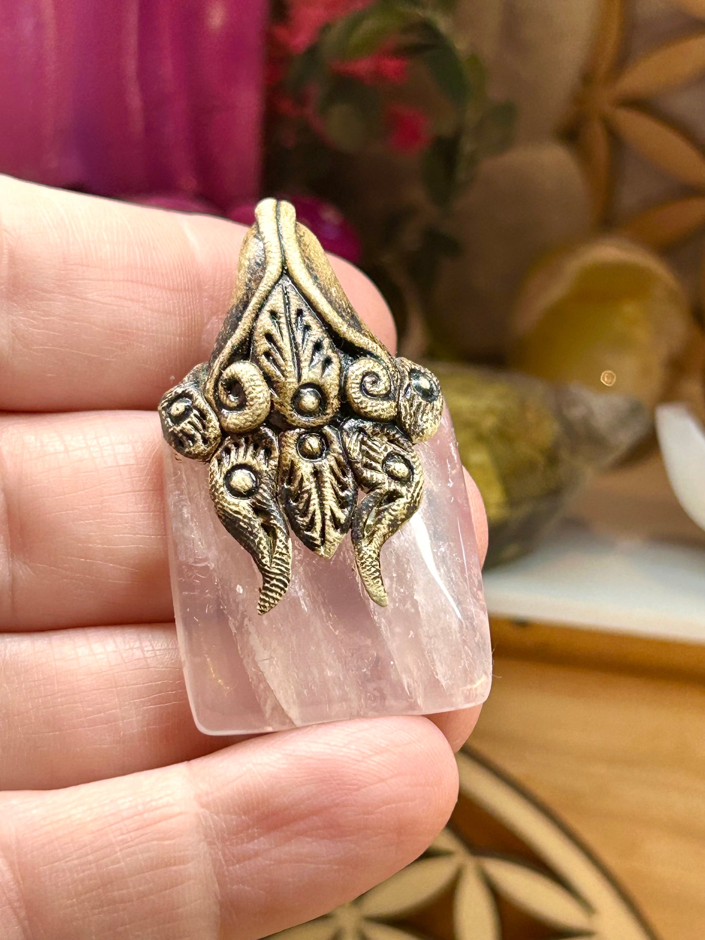 Pendentif de quartz rose