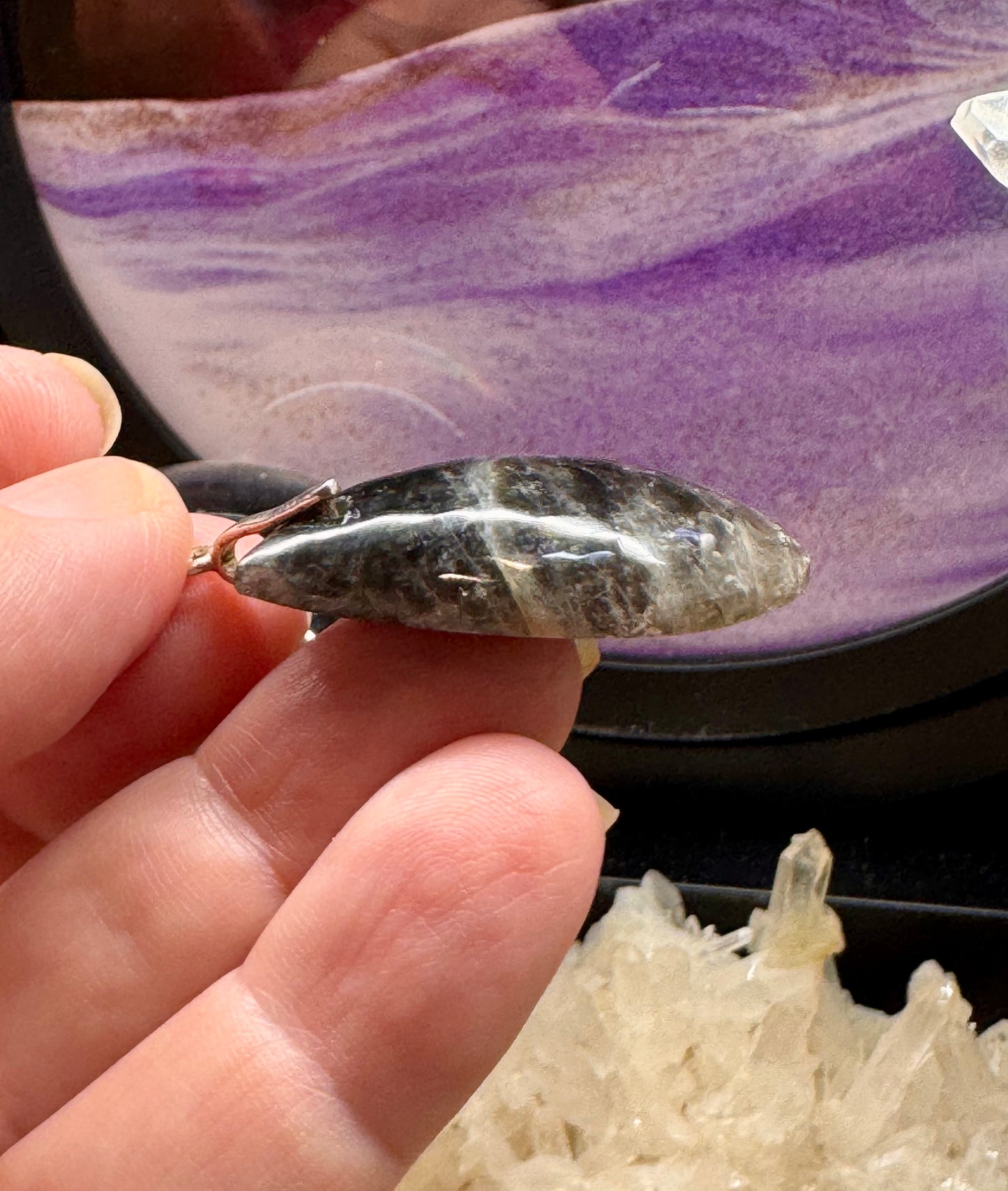 Pendentif de Pierre de lune noir
