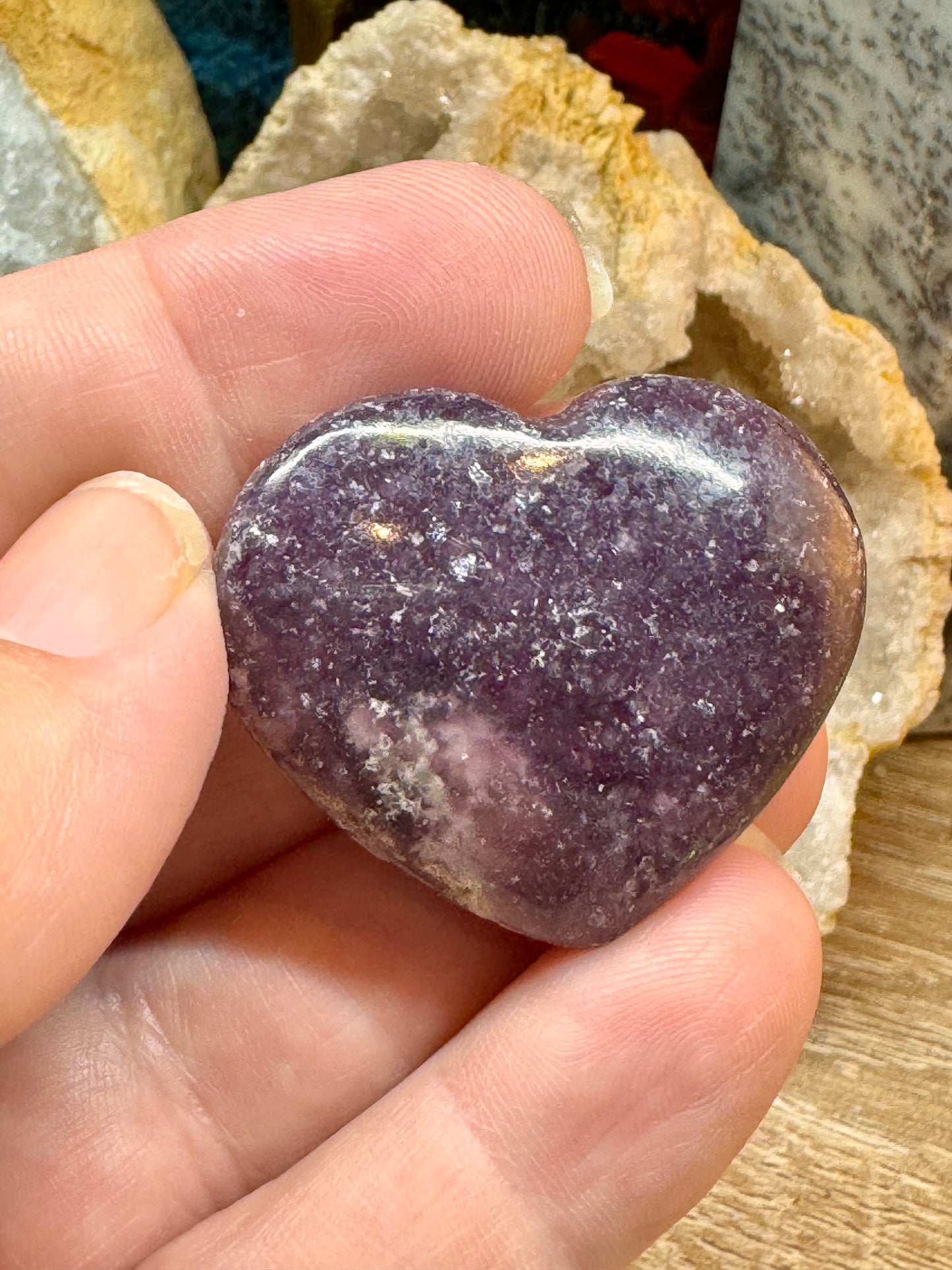 Cœur de lépidolite