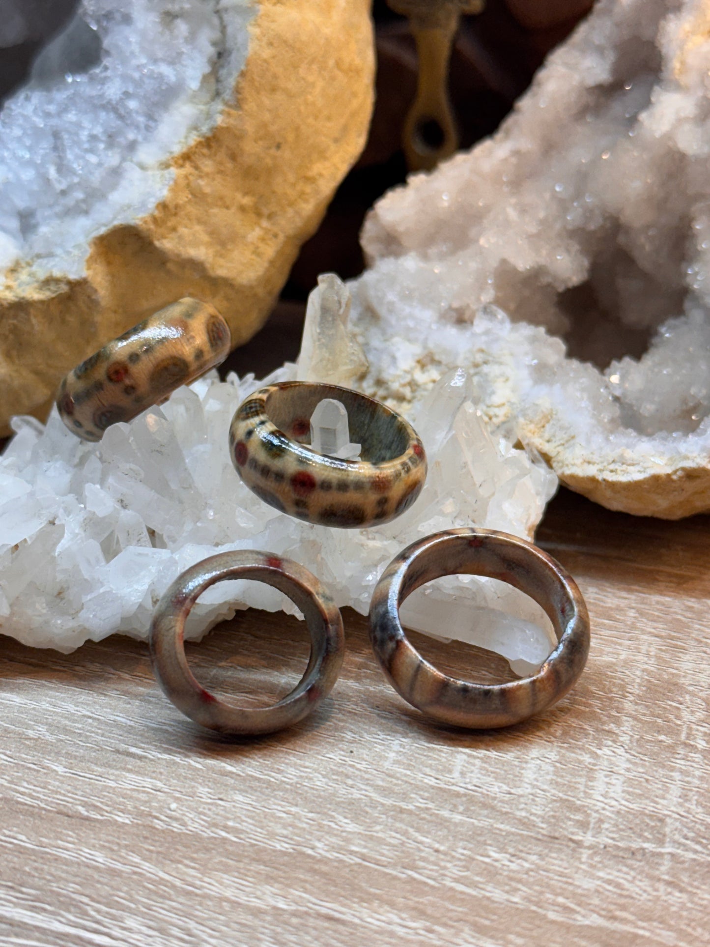 Bague fantaisie en bois