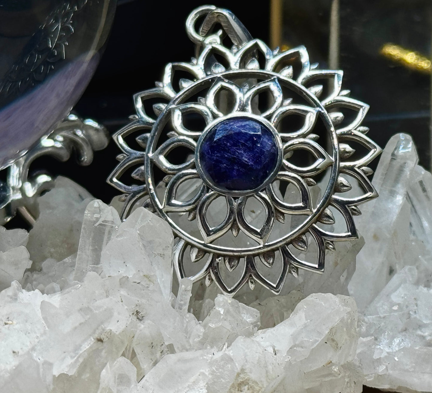 Pendentif iolite en argent 925