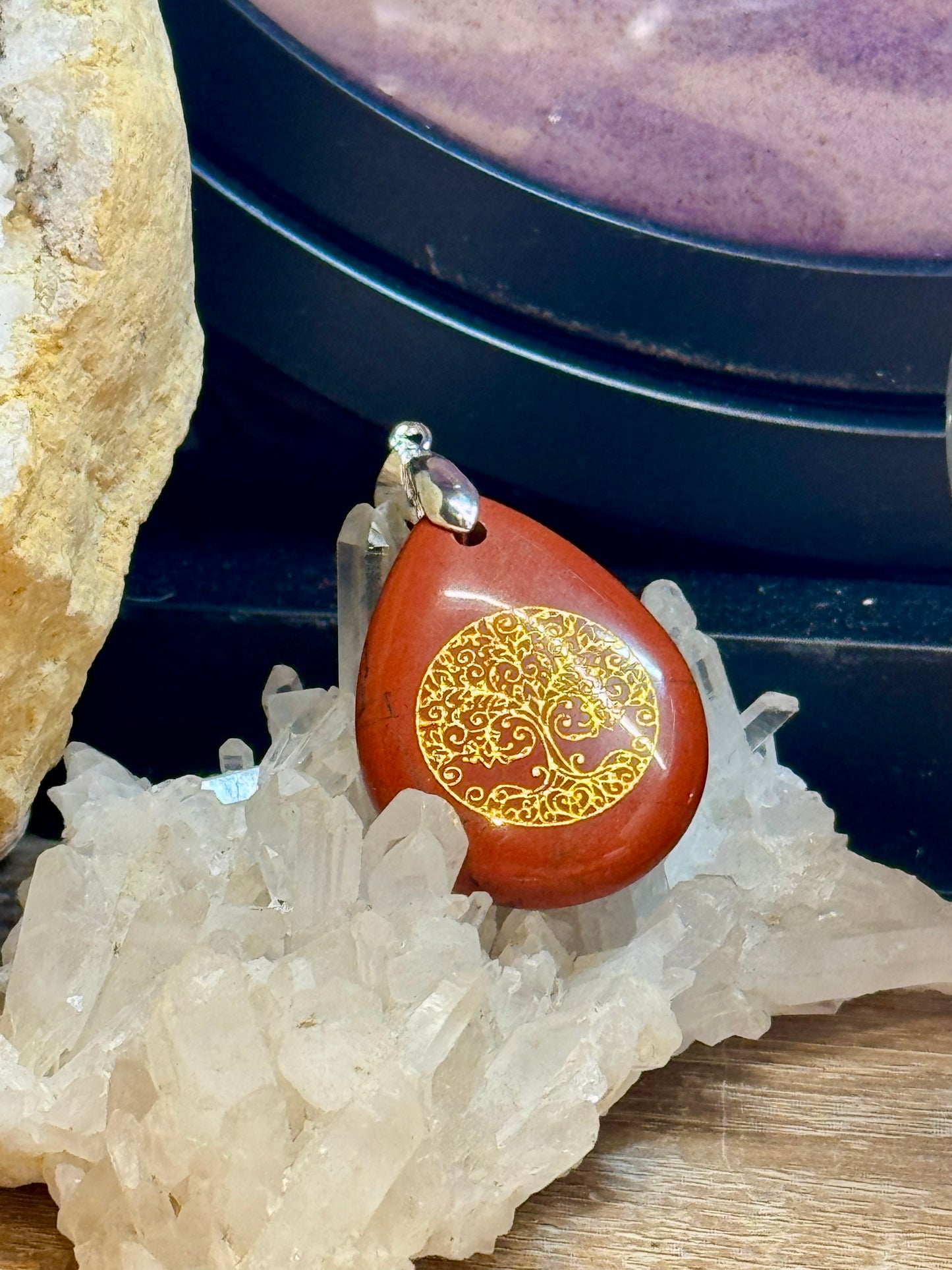 Pendentif goutte jaspe rouge