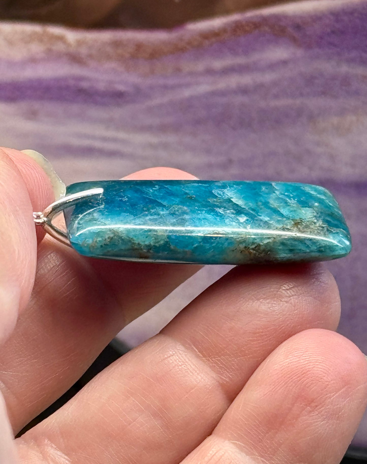 Pendentif d’Apatite Bleue