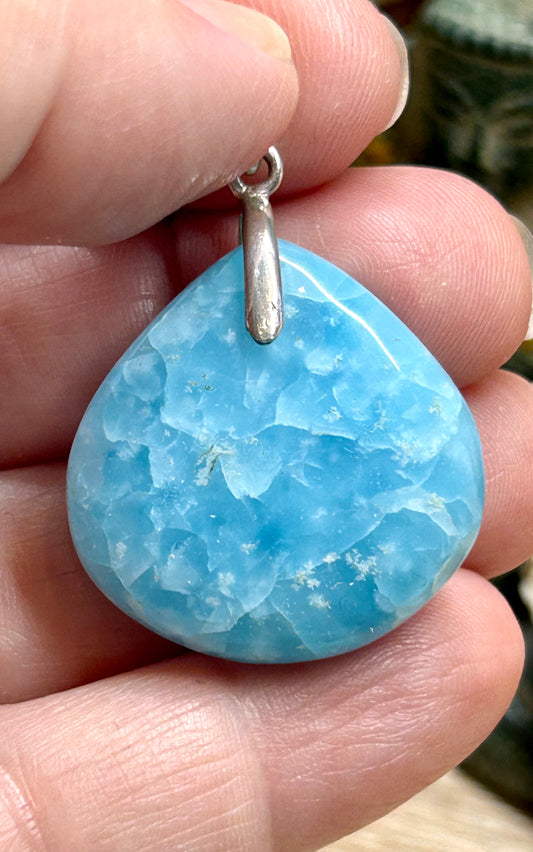 Pendentif d’hémimorphite