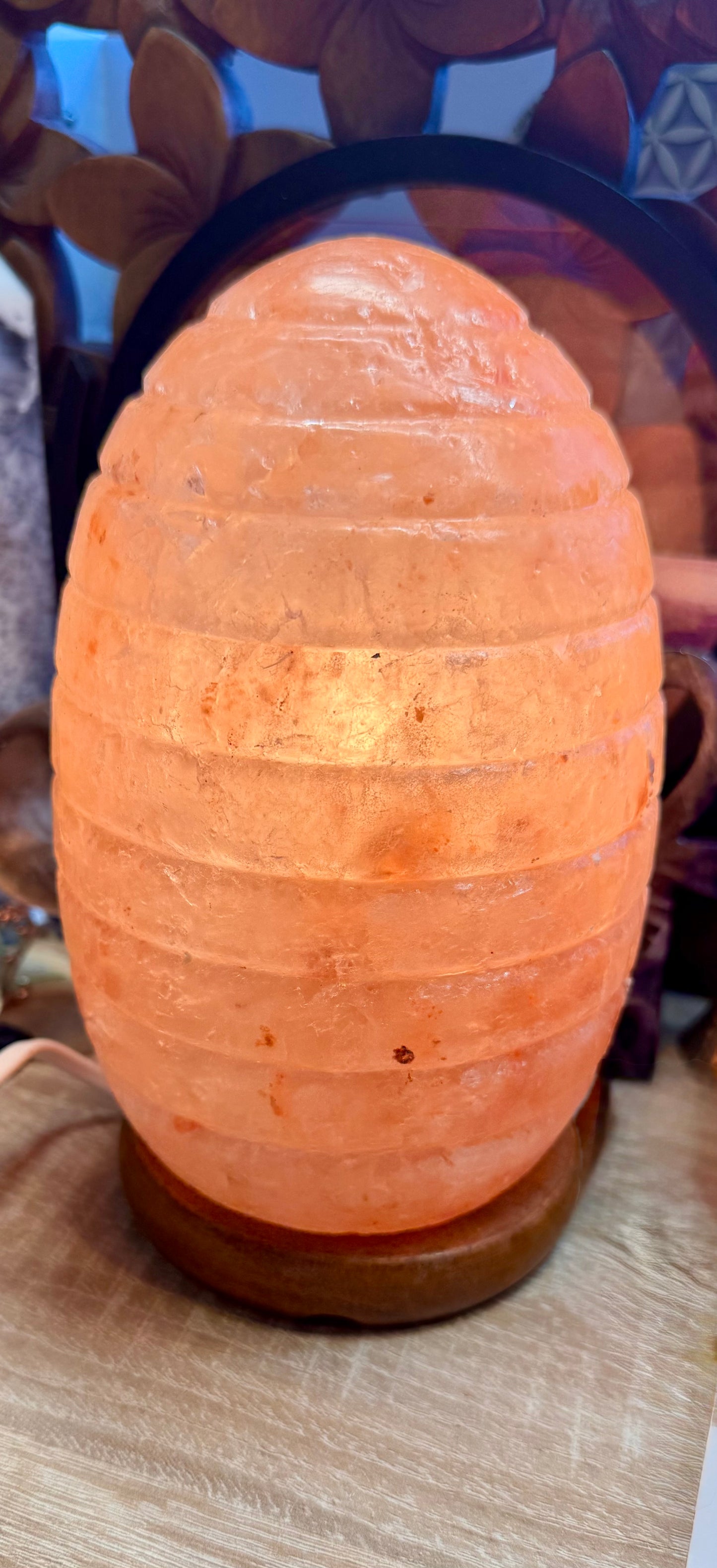Lampe de sel en forme d’œuf strié