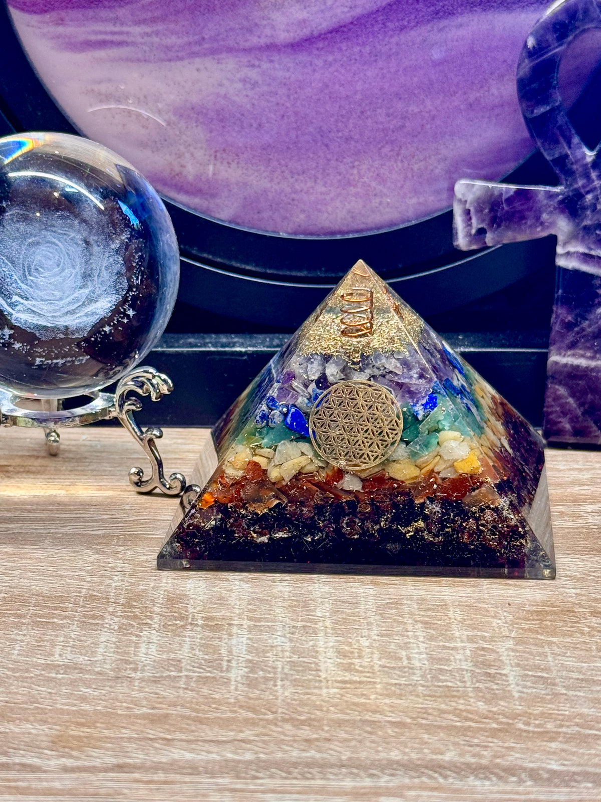 Orgonite Pyramidale "Équilibre et Harmonie"