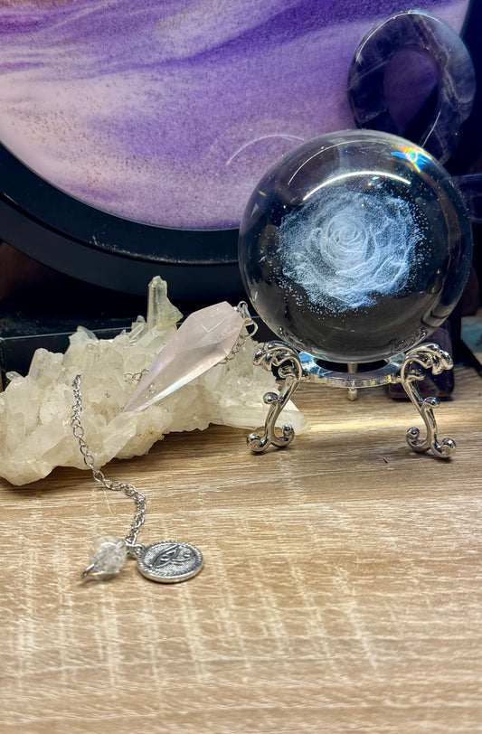 Pendule conique facetté en Quartz Rose