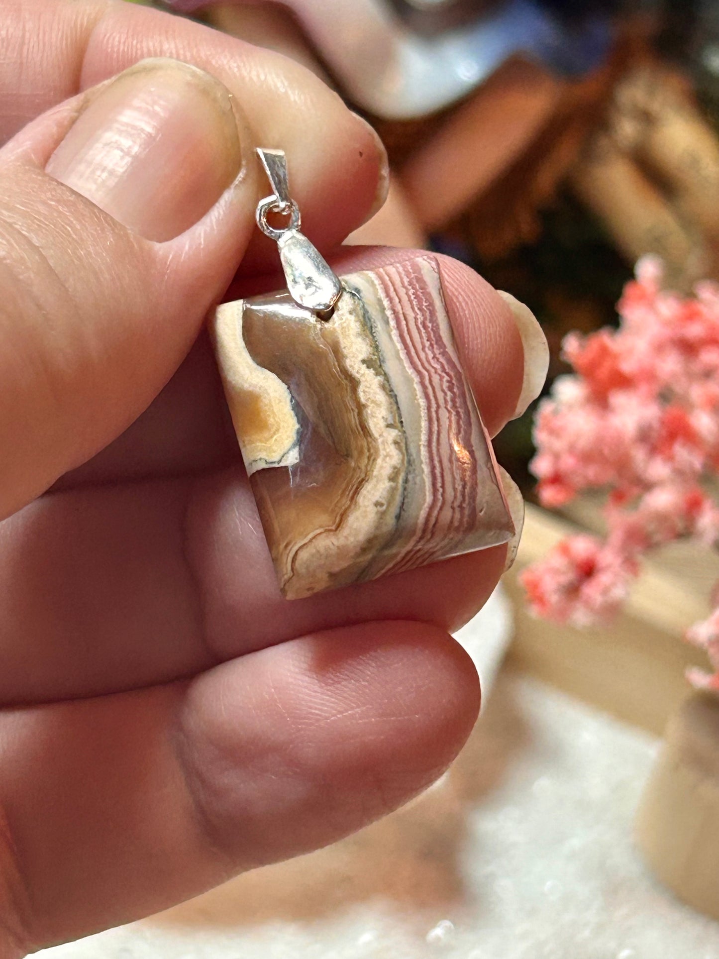 Pendentif de rhodochrosite