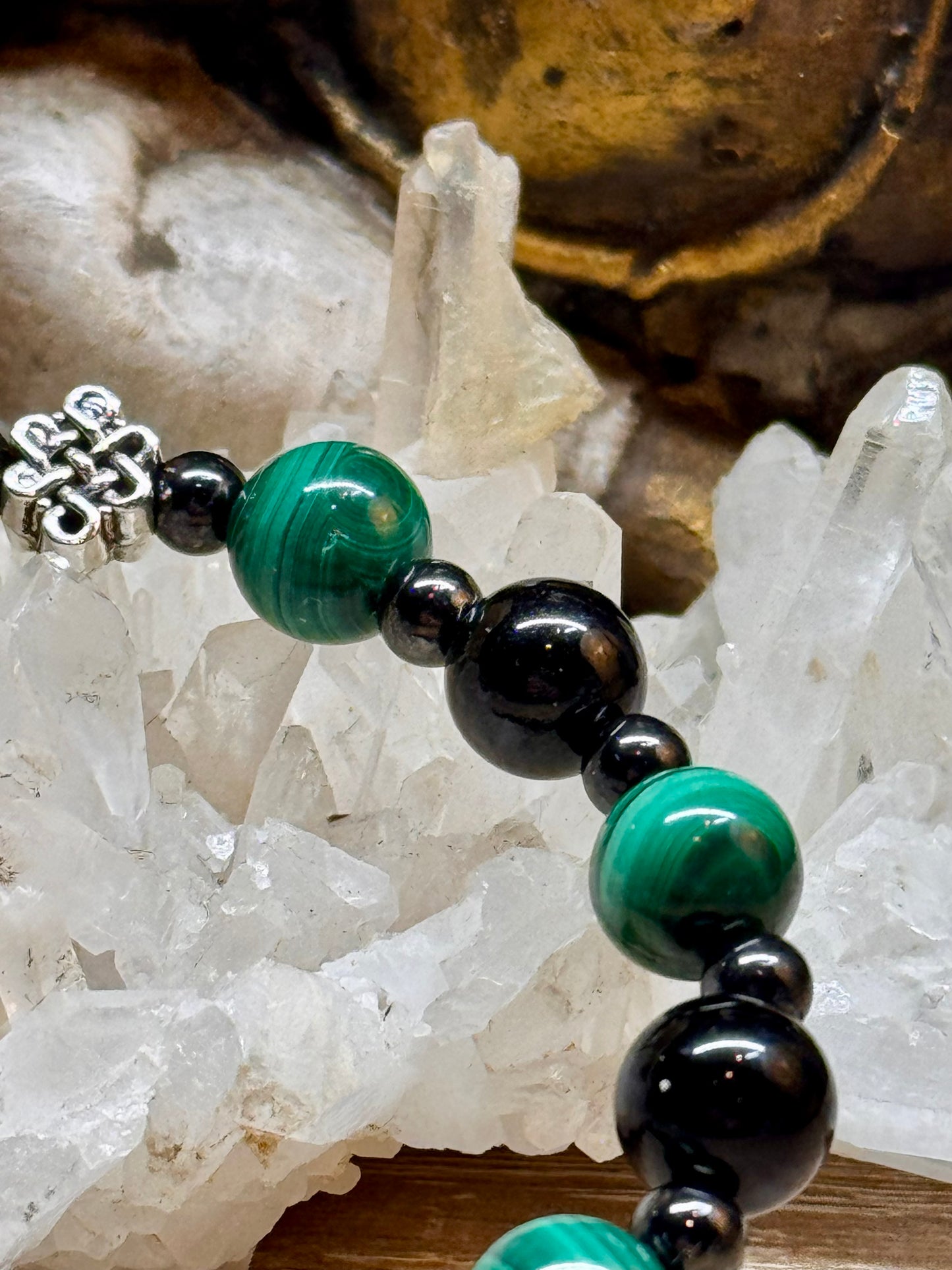 Bracelets "Lutte contre les douleurs"