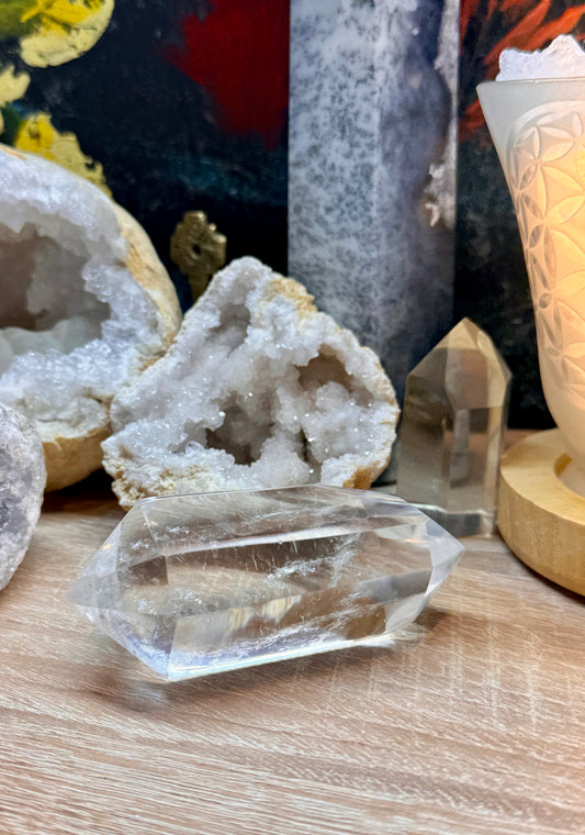Pointe biterminée de quartz cristal