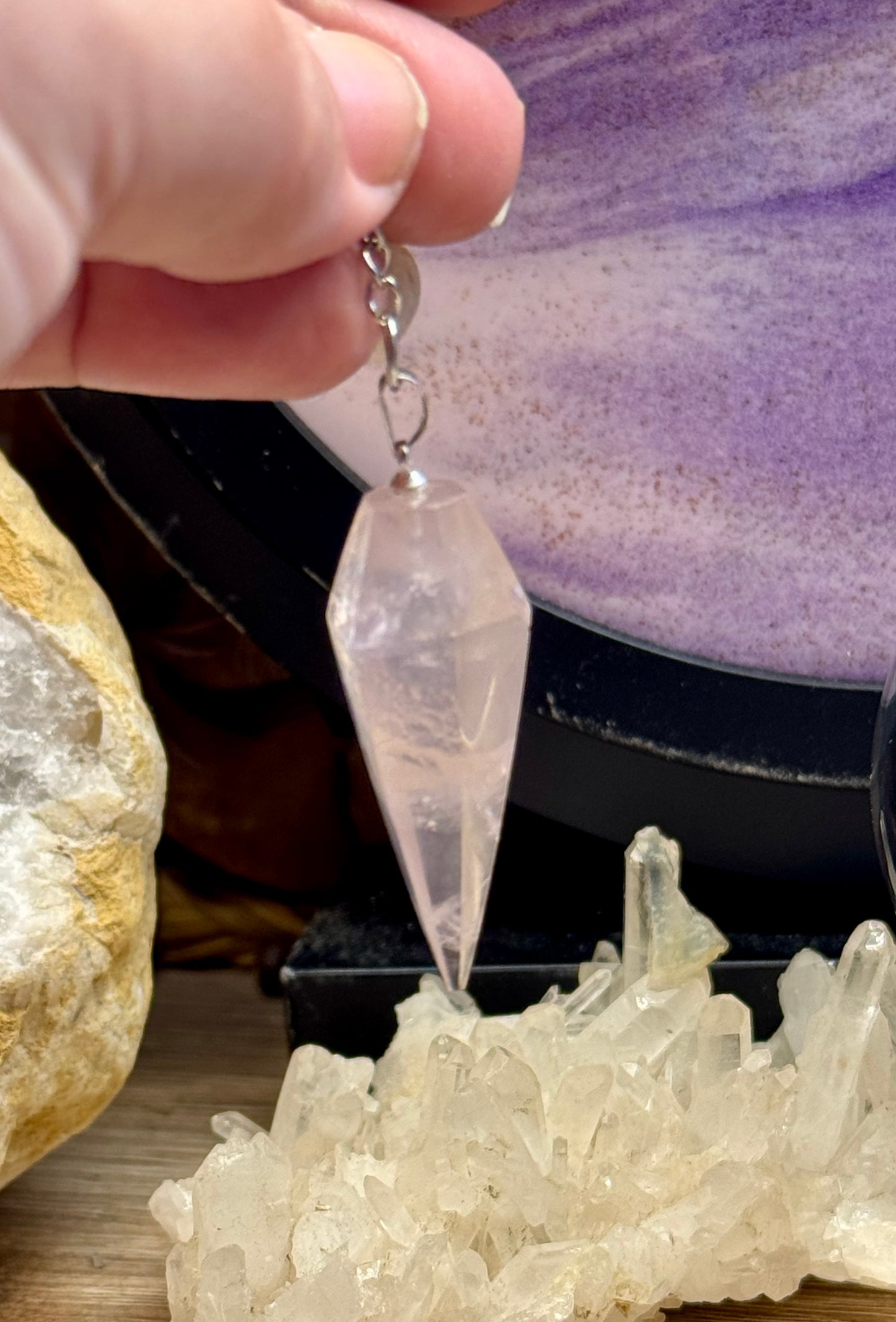 Pendule conique en Quartz Rose facetté
