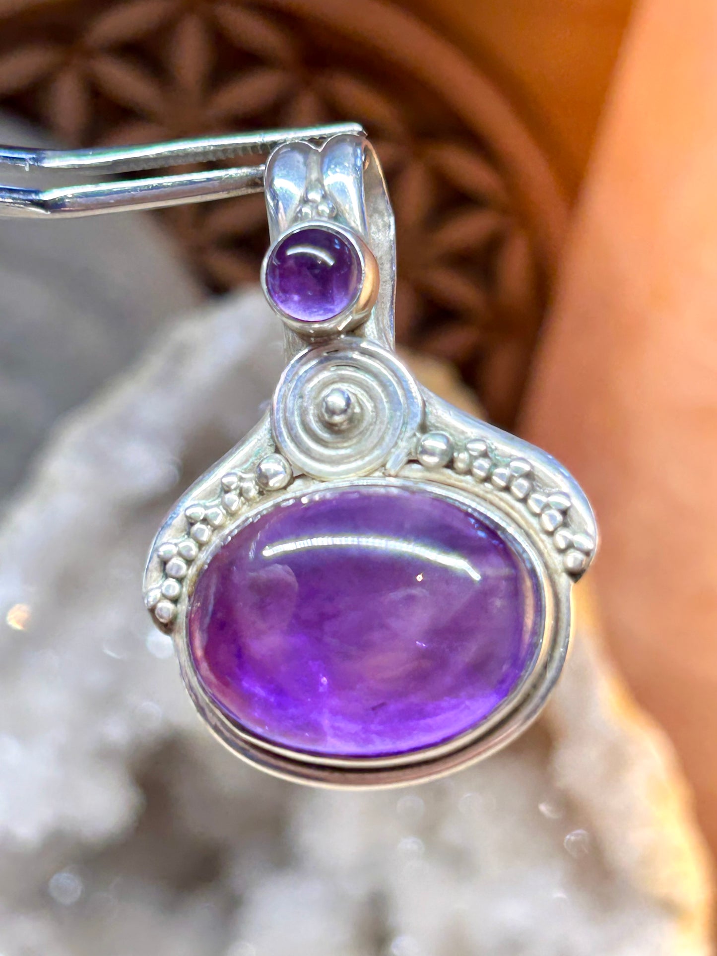 Pendentif en argent avec améthyste