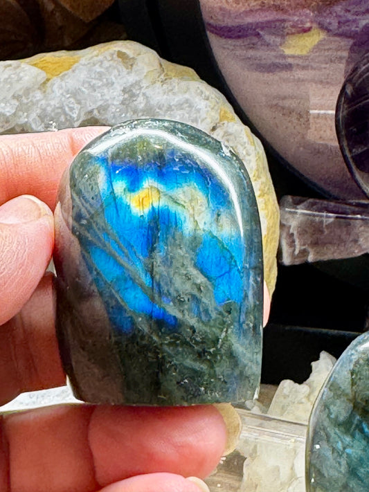 Pierres de Labradorite à poser