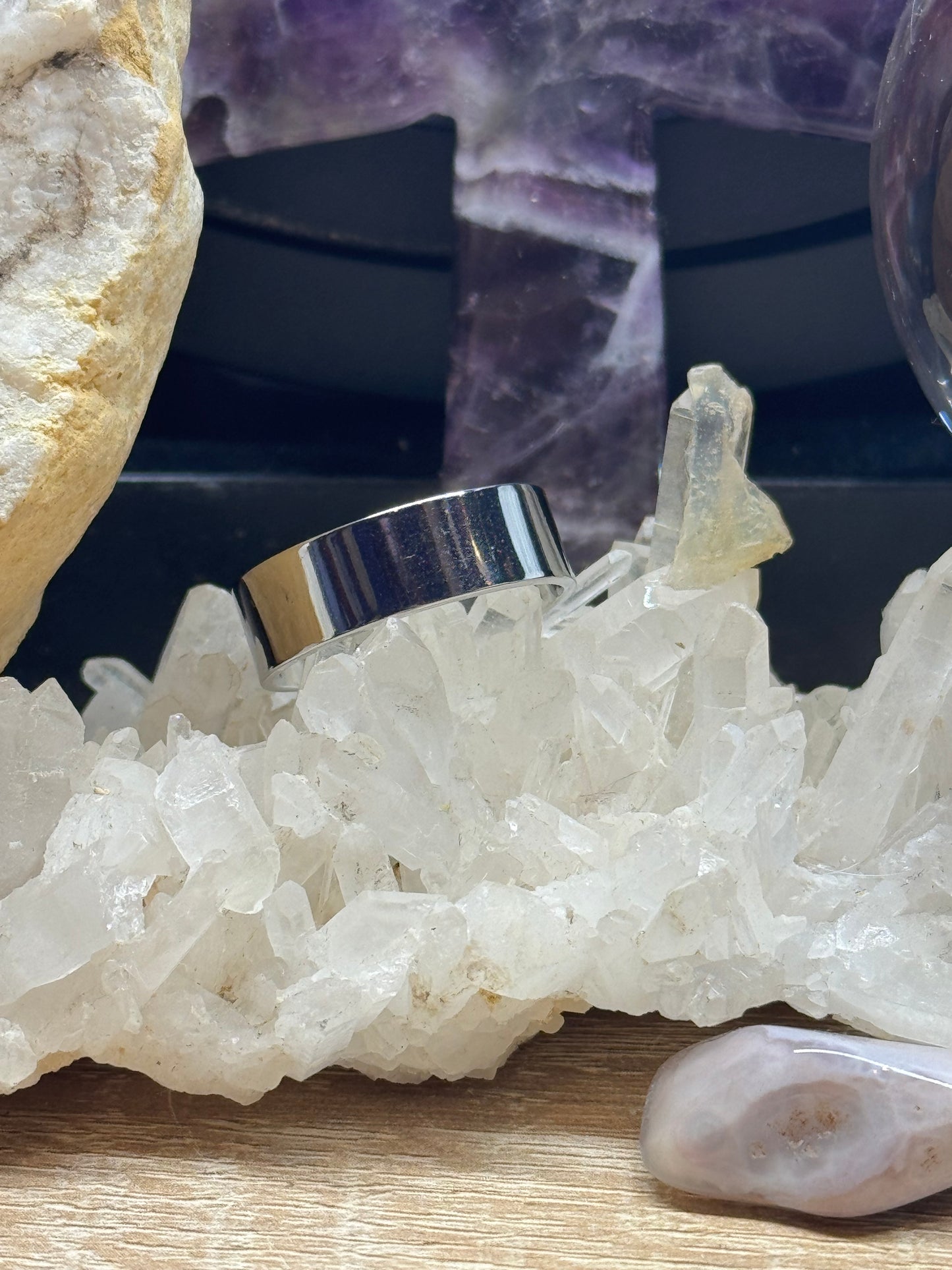Bague en acier aimanté argenté