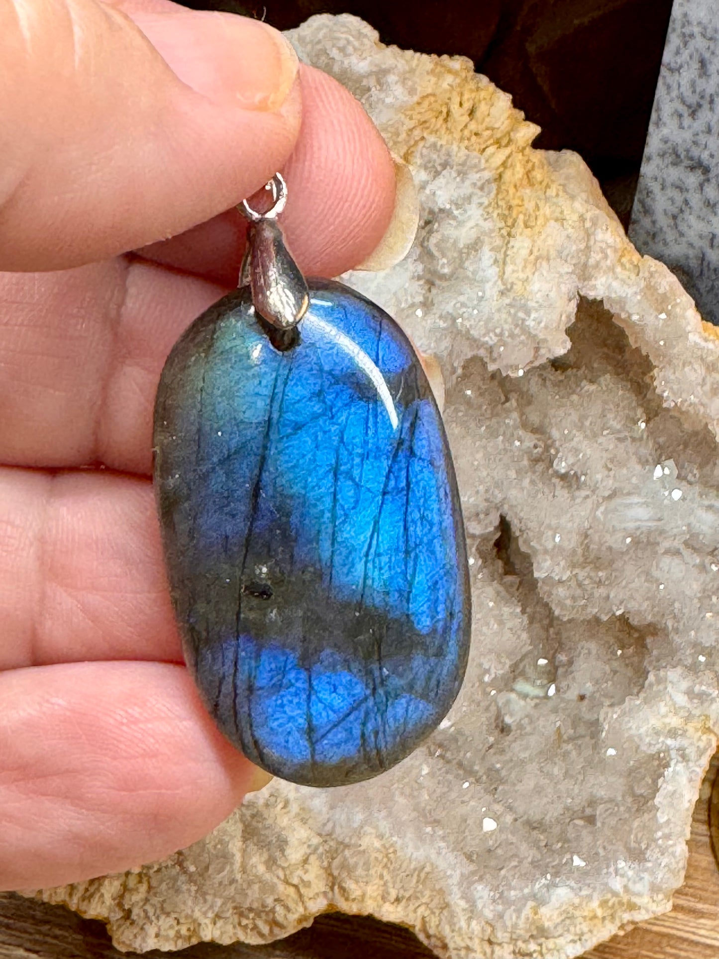 Pendentif de labradorite