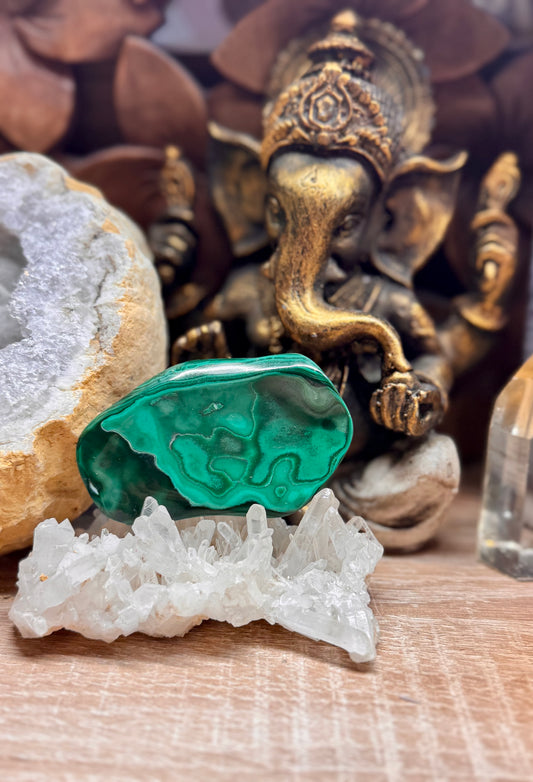 Plaque polie de malachite polie