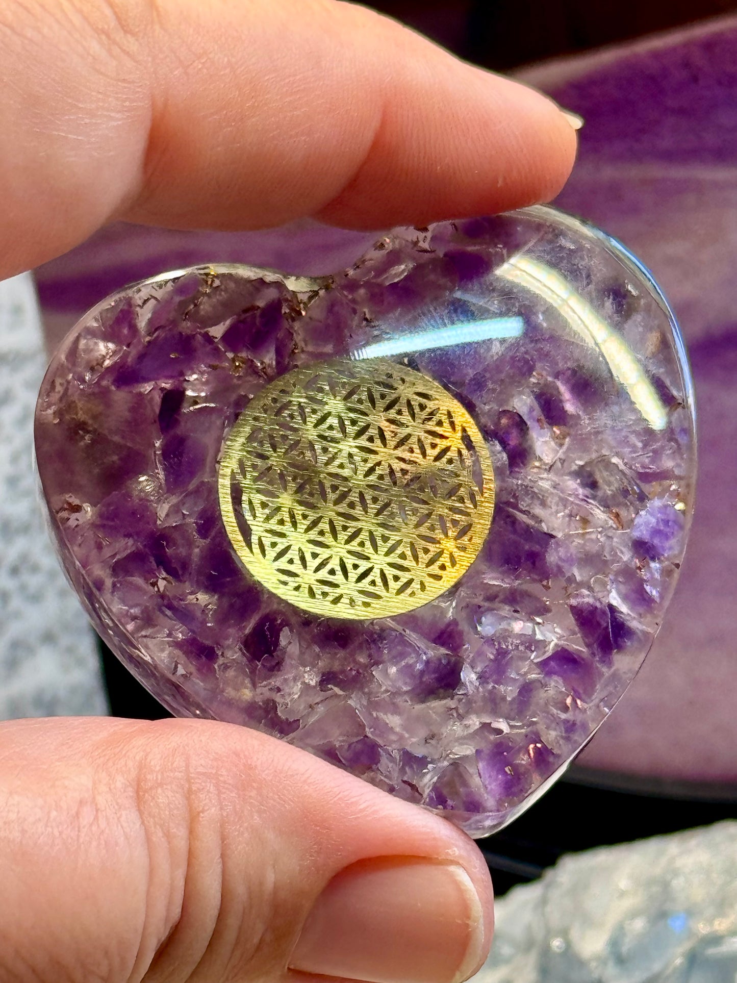 Orgonite d’Améthyste en Cœur